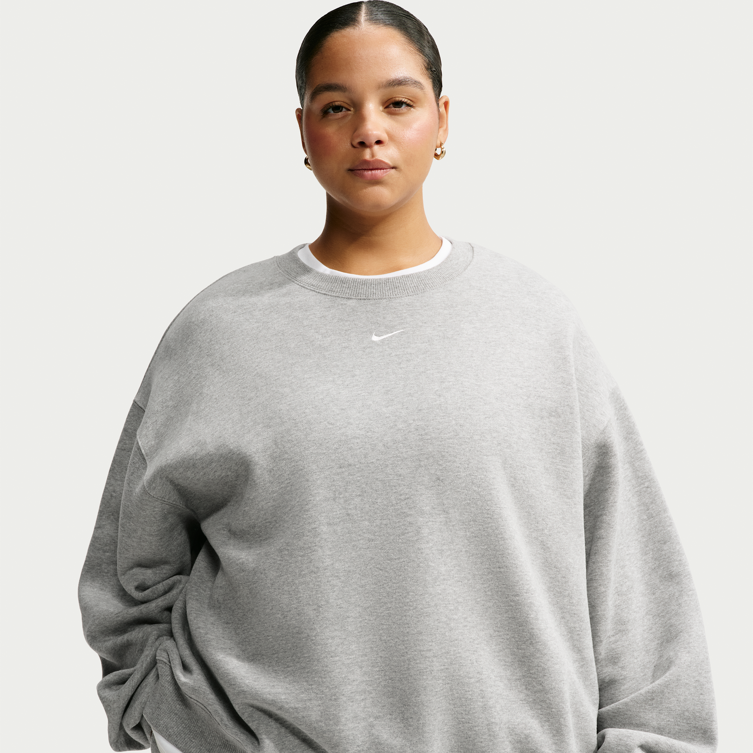 Nike Women's Studio Fleece Medium Weight Oversized Crew-Neck Sweatshirt (Plus Size) in Grey | IZ7011-063