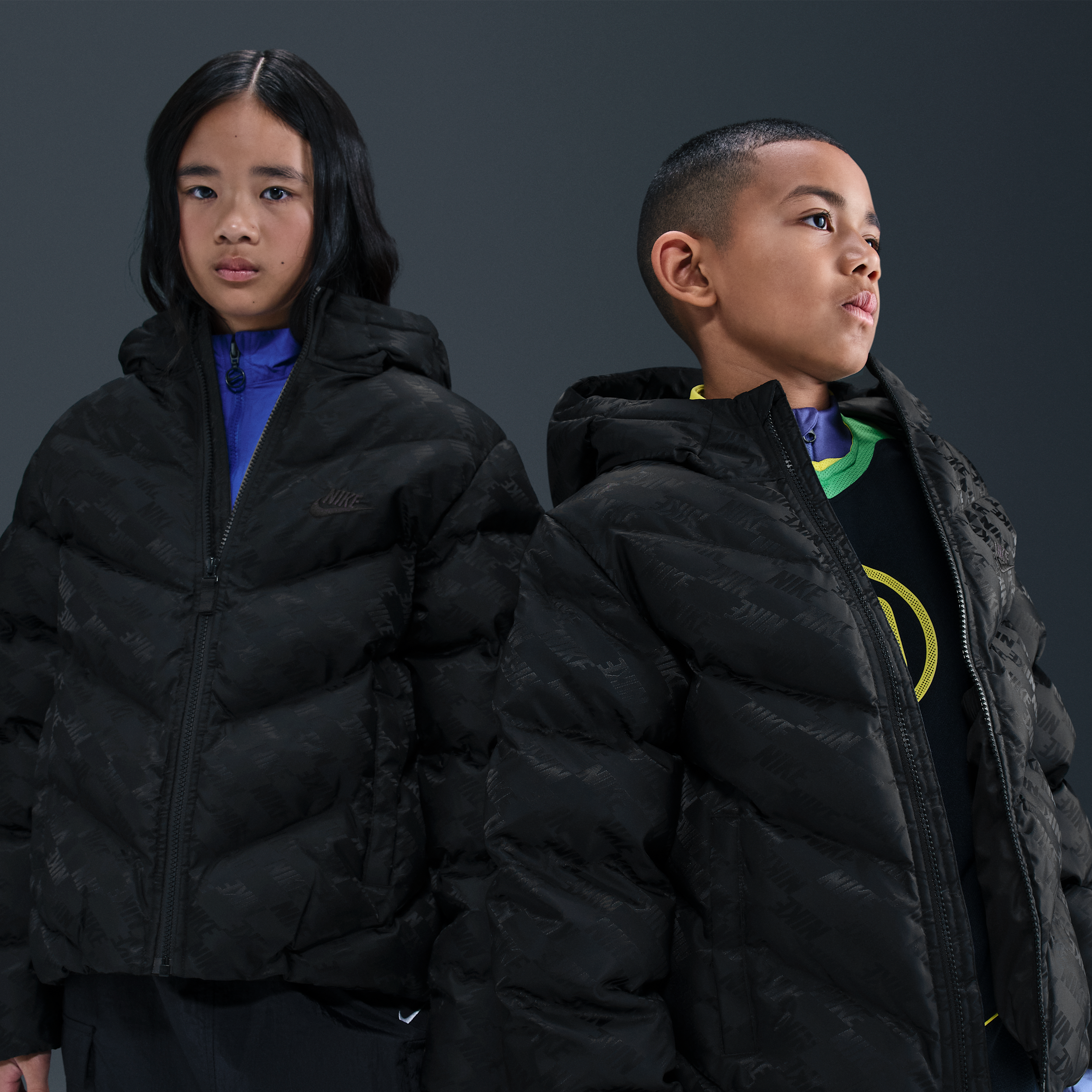 Nike Sportswear All Day Play Big Kids' Therma-fit Loose-fit Puffer Jacket In Black