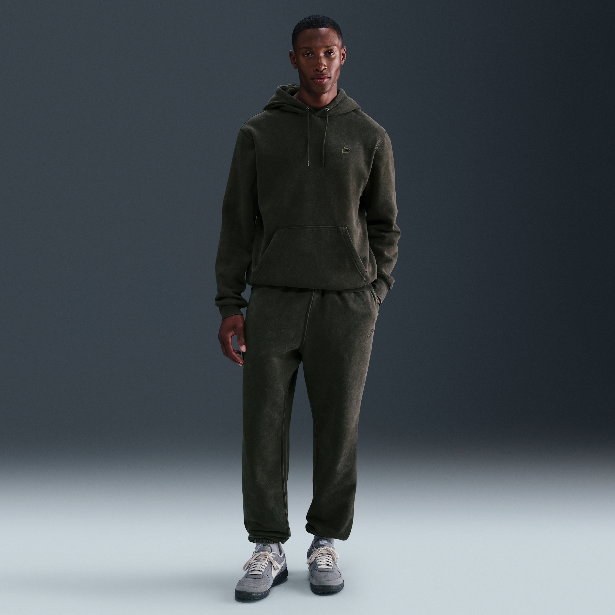 Men's Nike Sportswear Club Washed Cuffed Fleece Pants in Green | IQ1218-355