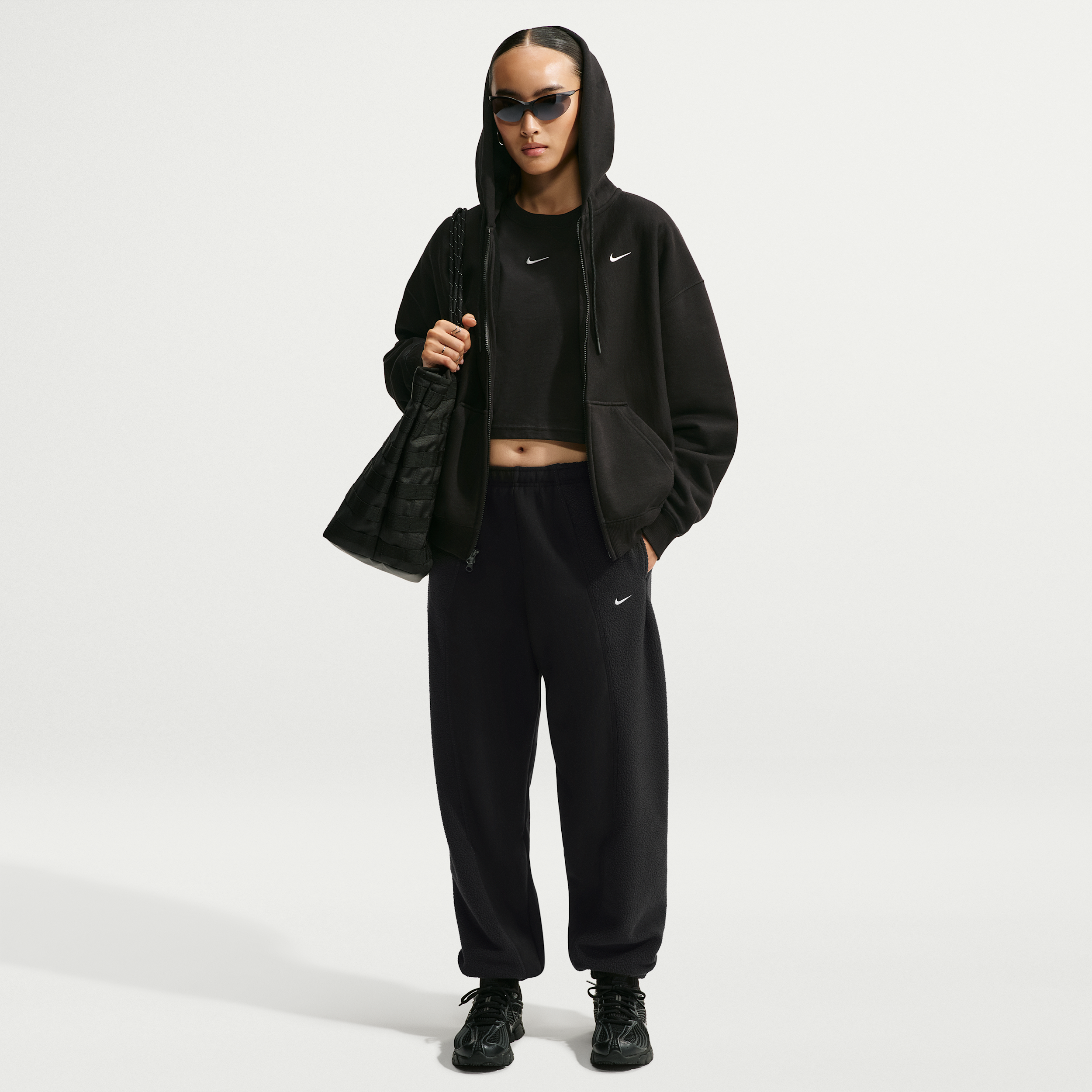 Nike Women's Studio Fleece Heavyweight Plush Oversized High-Waisted Pants, Small, Black/White