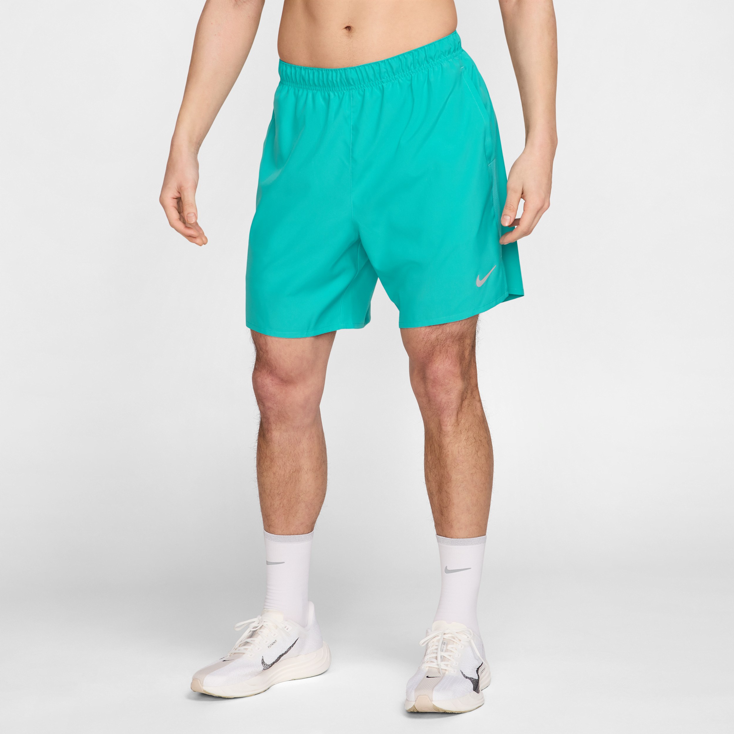 Nike Men's Challenger Dri-fit 7" 2-in-1 Running Shorts In Green
