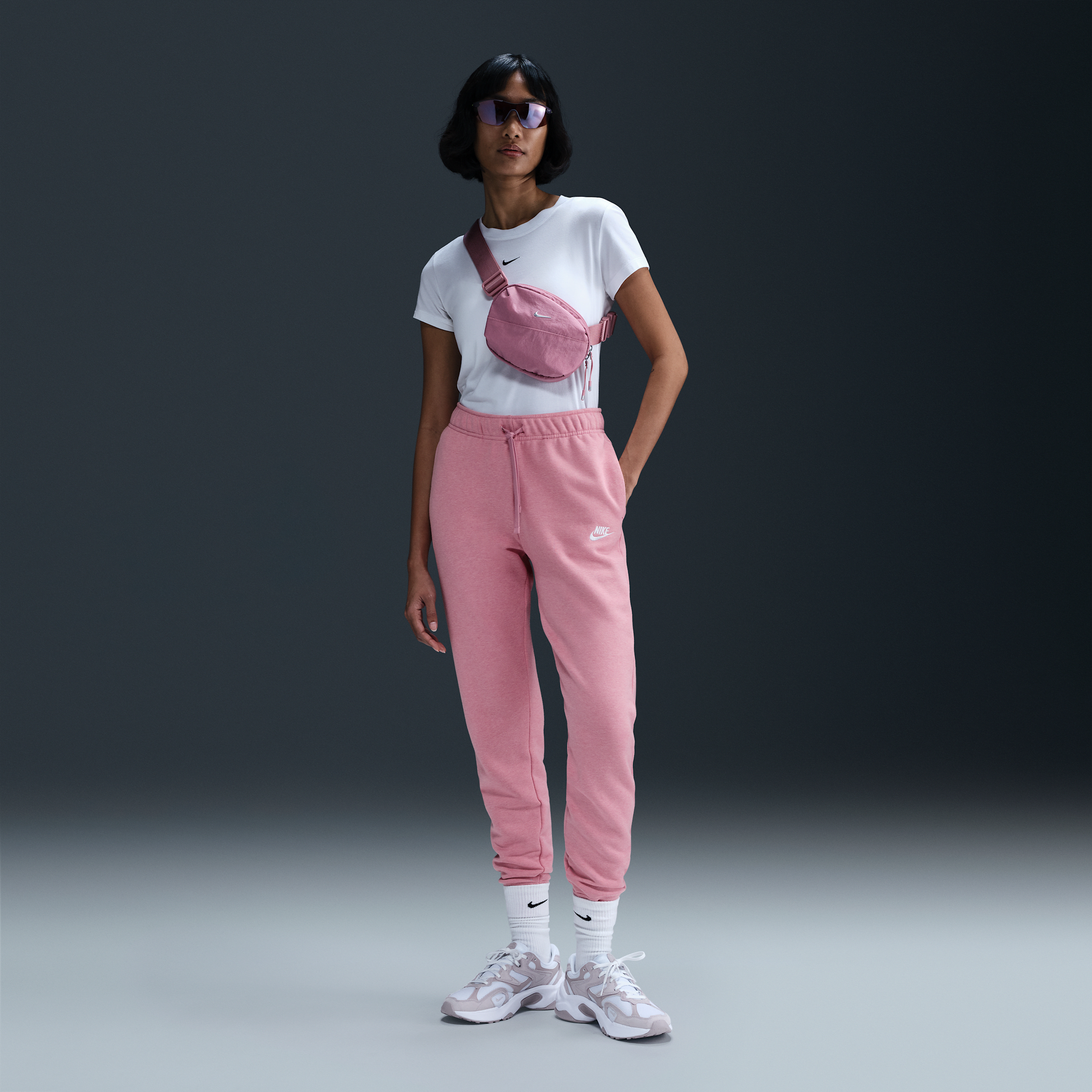 Nike Women's Sportswear Club Fleece Mid-rise Jogger Pants In Pink