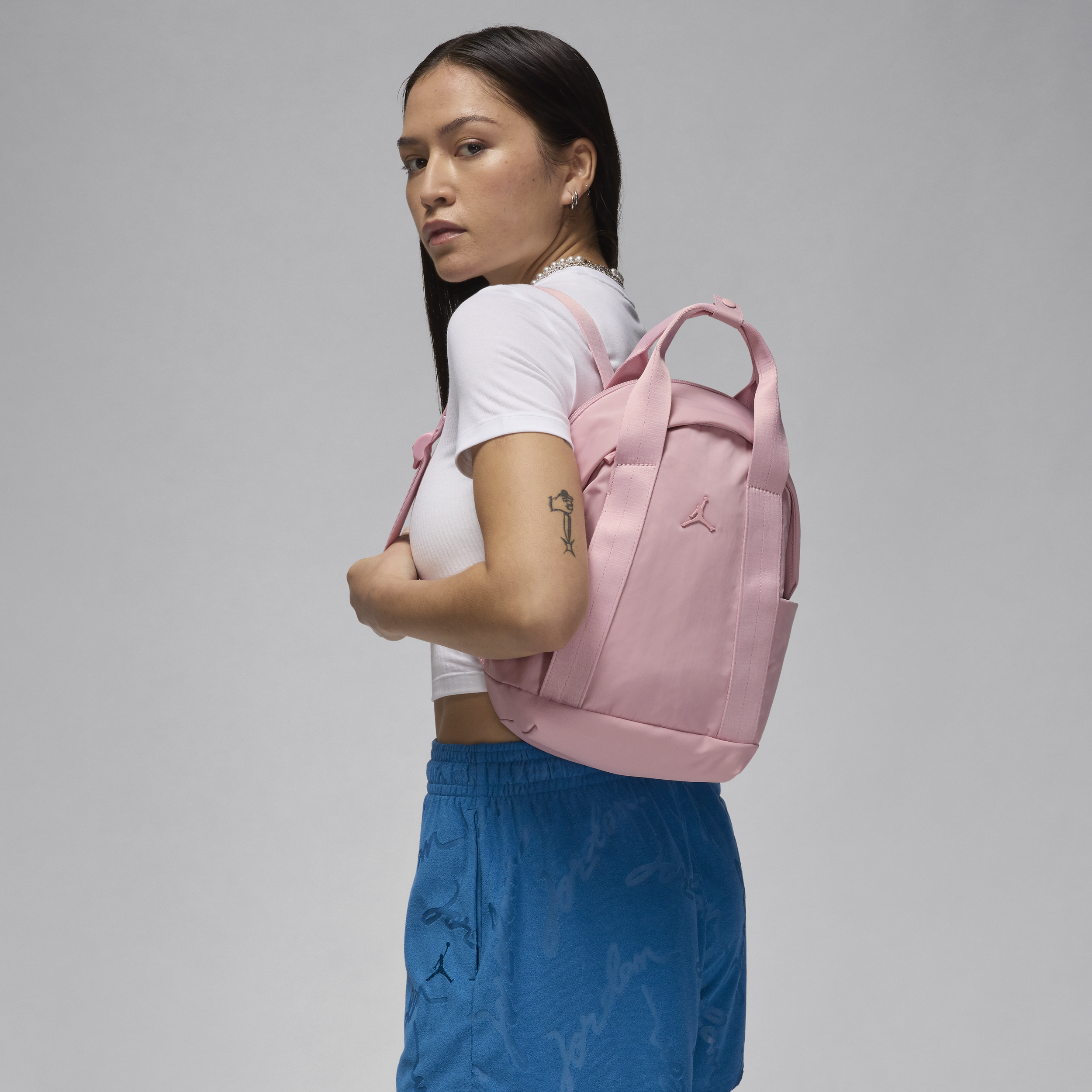 Jordan Women's  Alpha Mini Backpack (9l) In Pink