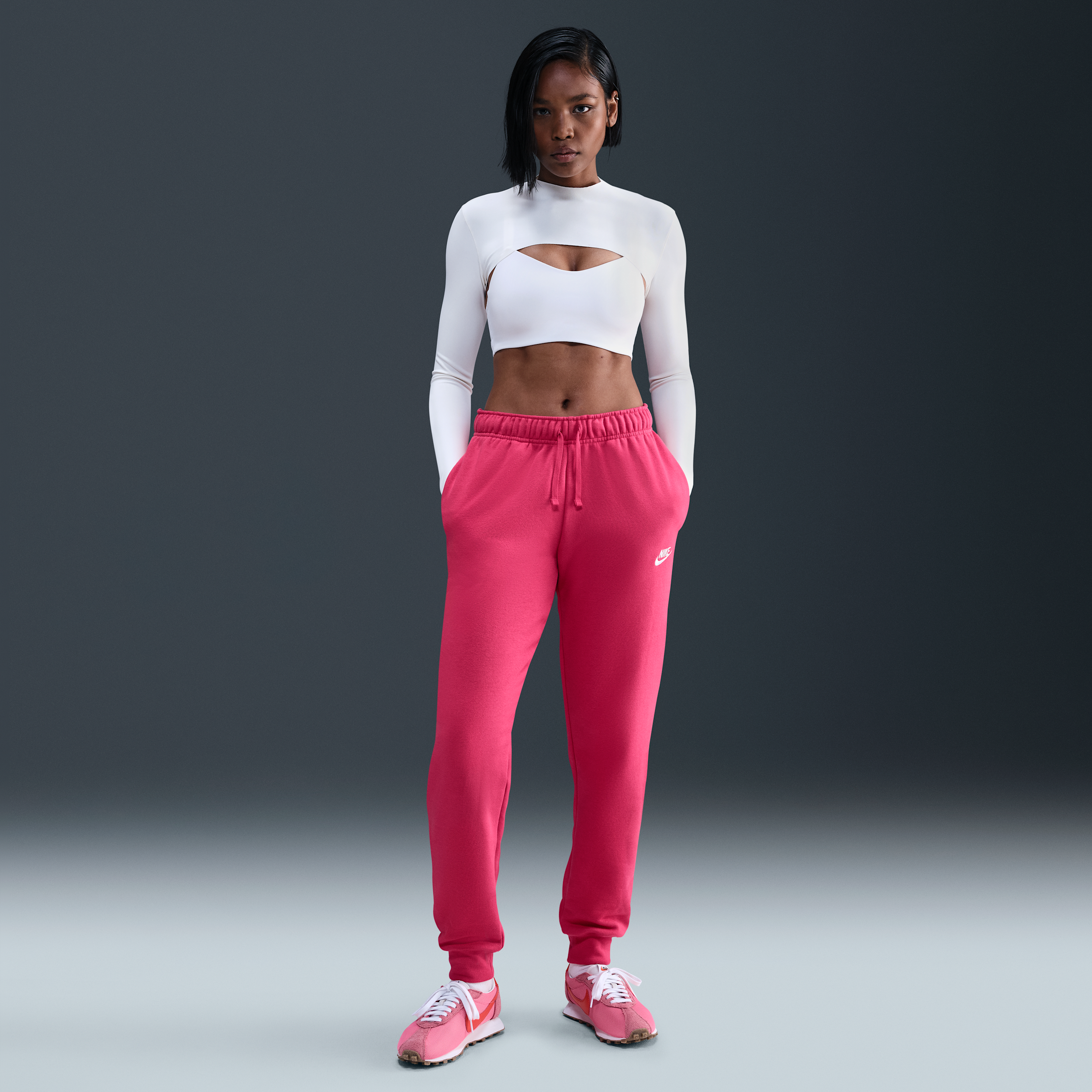 Nike Women's  Sportswear Club Fleece Mid-rise Jogger Pants In Black