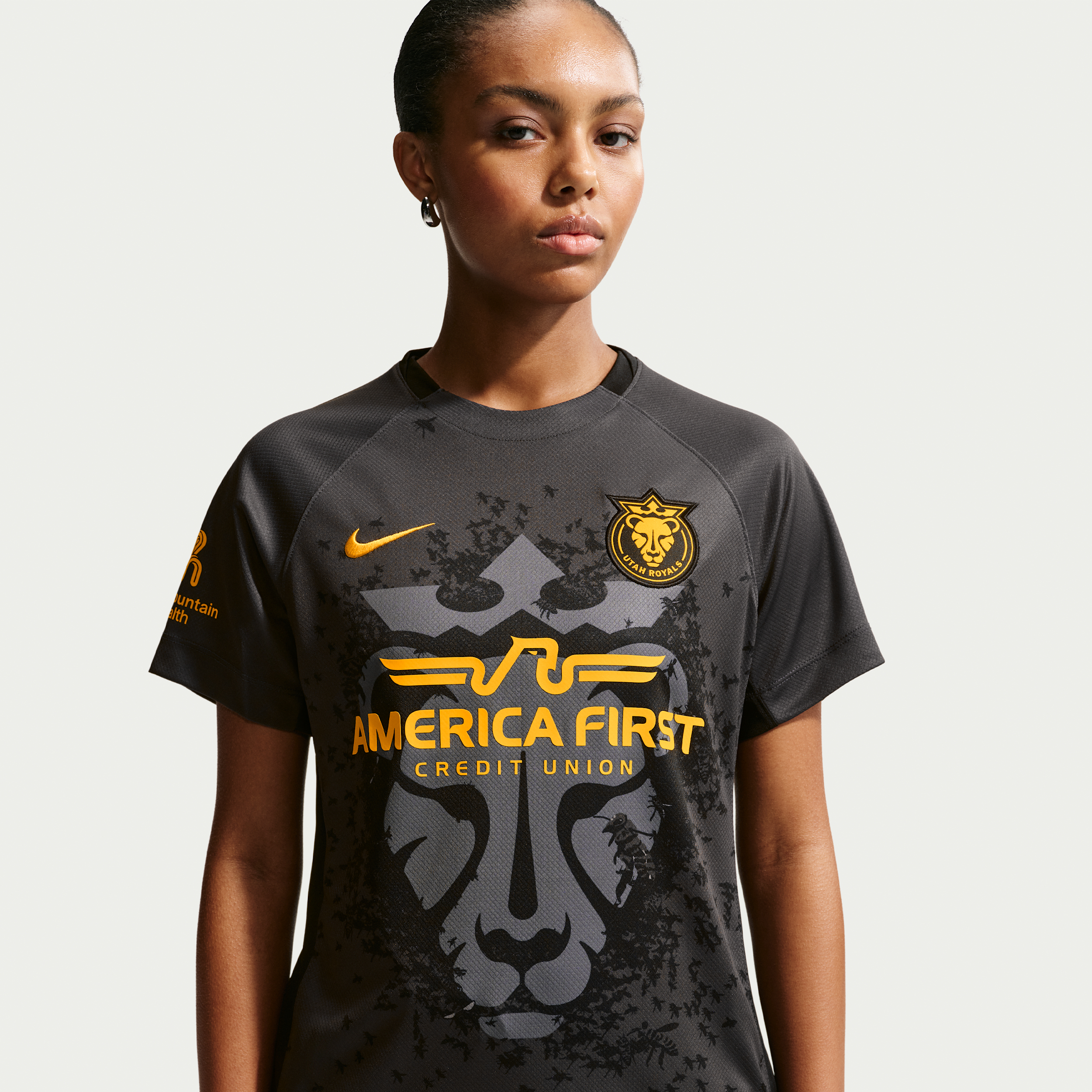 Utah Royals Stadium Away Nike Women's Dri-FIT NWSL Replica Jersey in Grey | P35852UTRO26-ANT