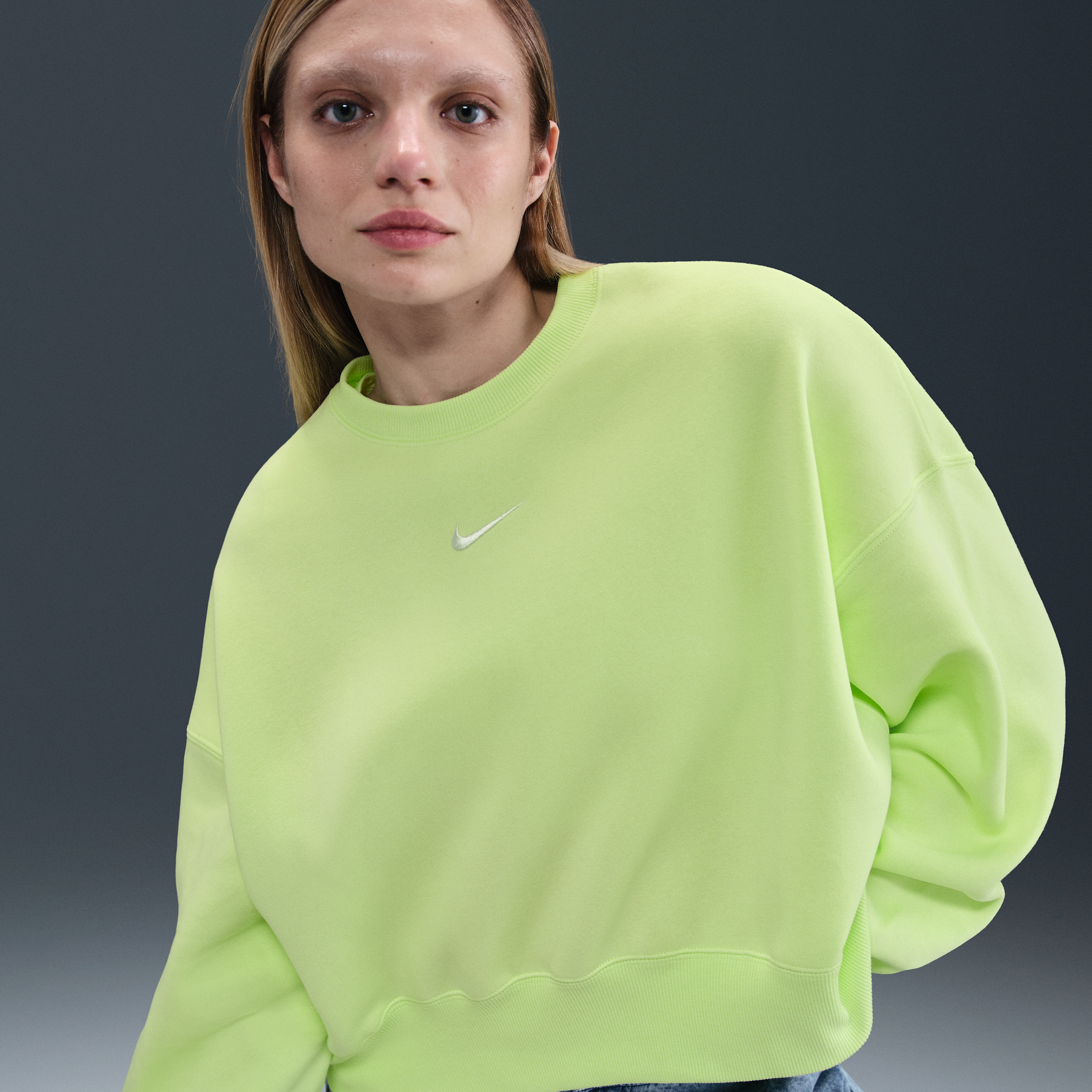 Nike Women's  Sportswear Phoenix Fleece Over-oversized Crew-neck Sweatshirt