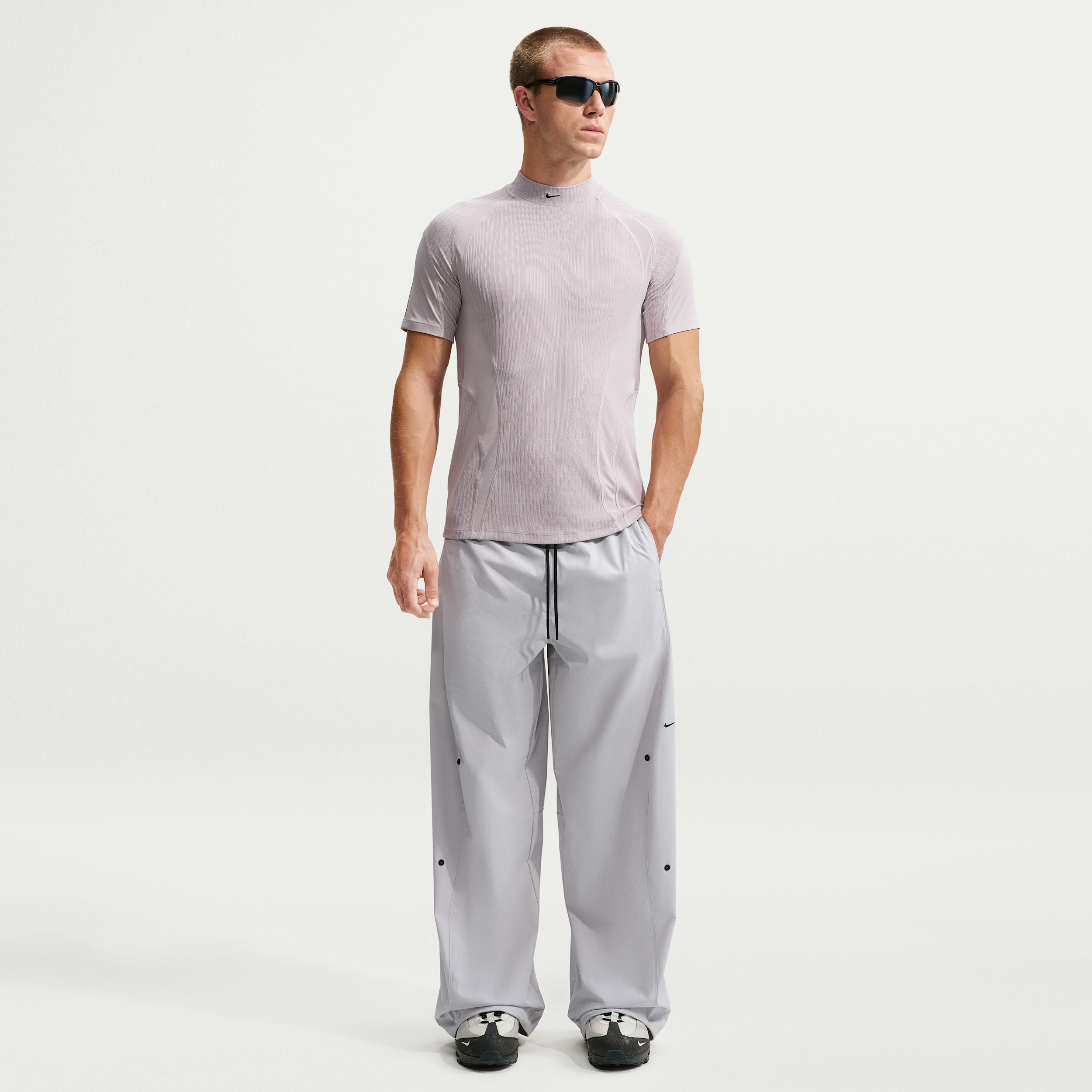 Nike Men's Tech Helios Dri-FIT Pants in Grey | IF1282-097