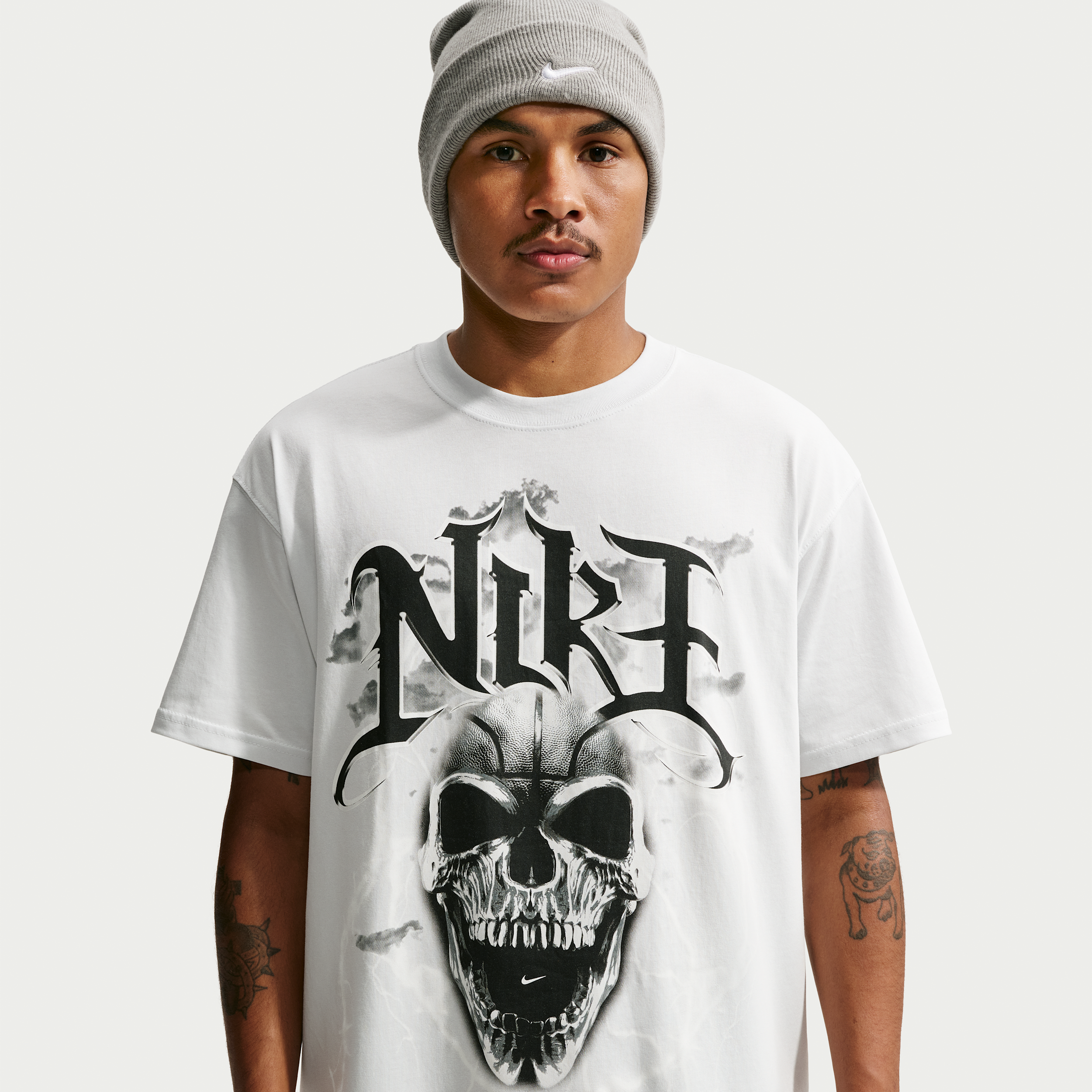 Nike Men's Max90 Skull Graphic T-Shirt, Medium, Off White