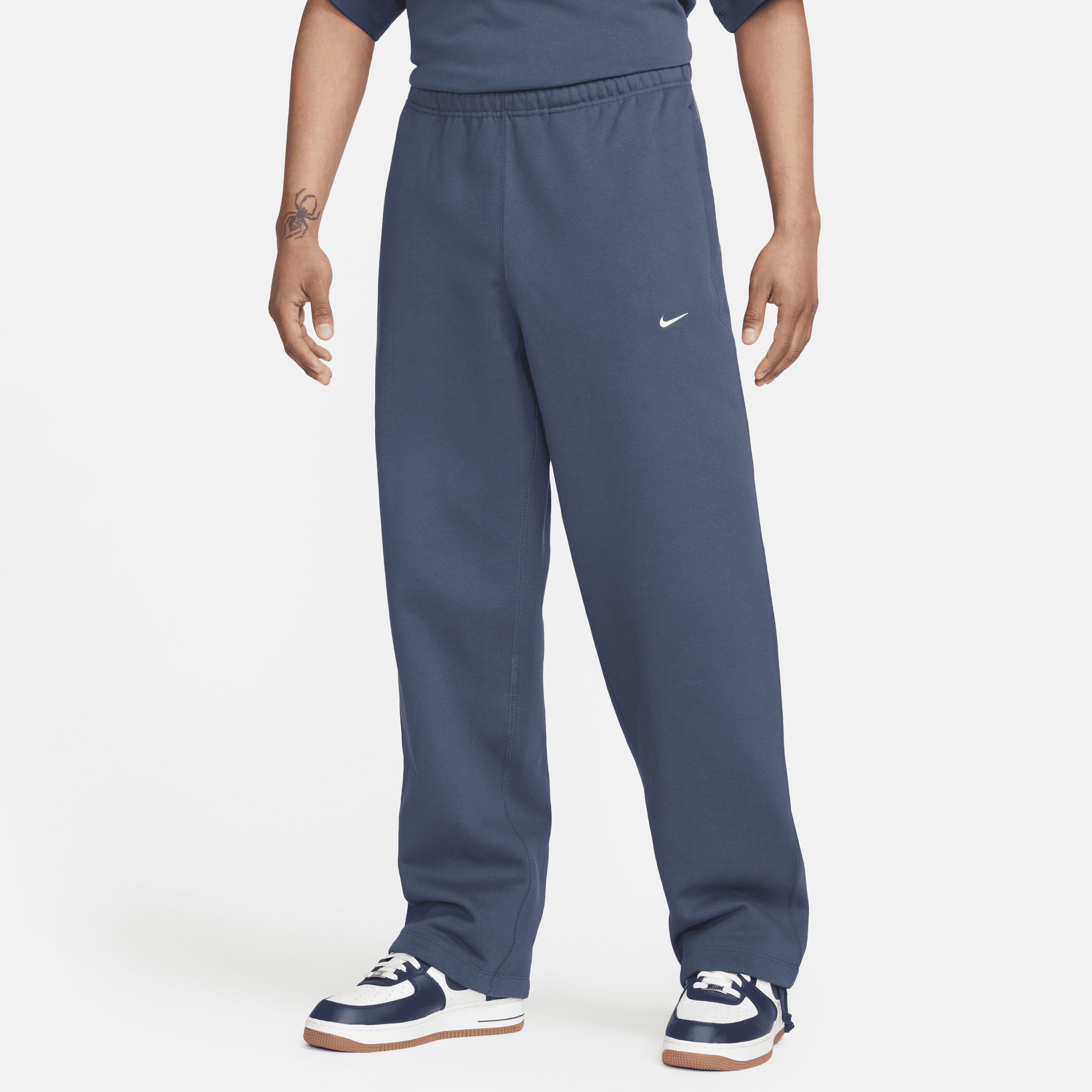 Nike Men's Solo Swoosh Open-hem Fleece Pants In Blue