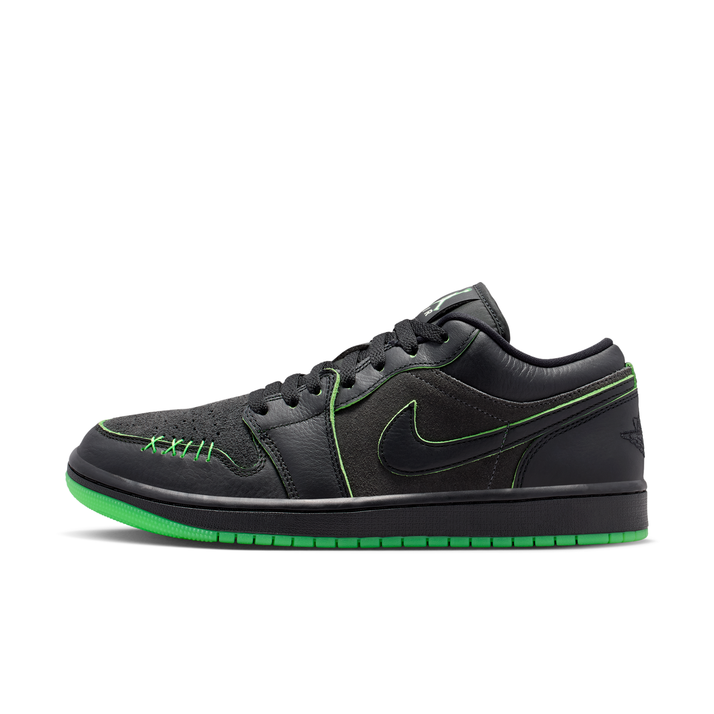Men's Air Jordan 1 Low SE Shoes in Black | IQ5494-001