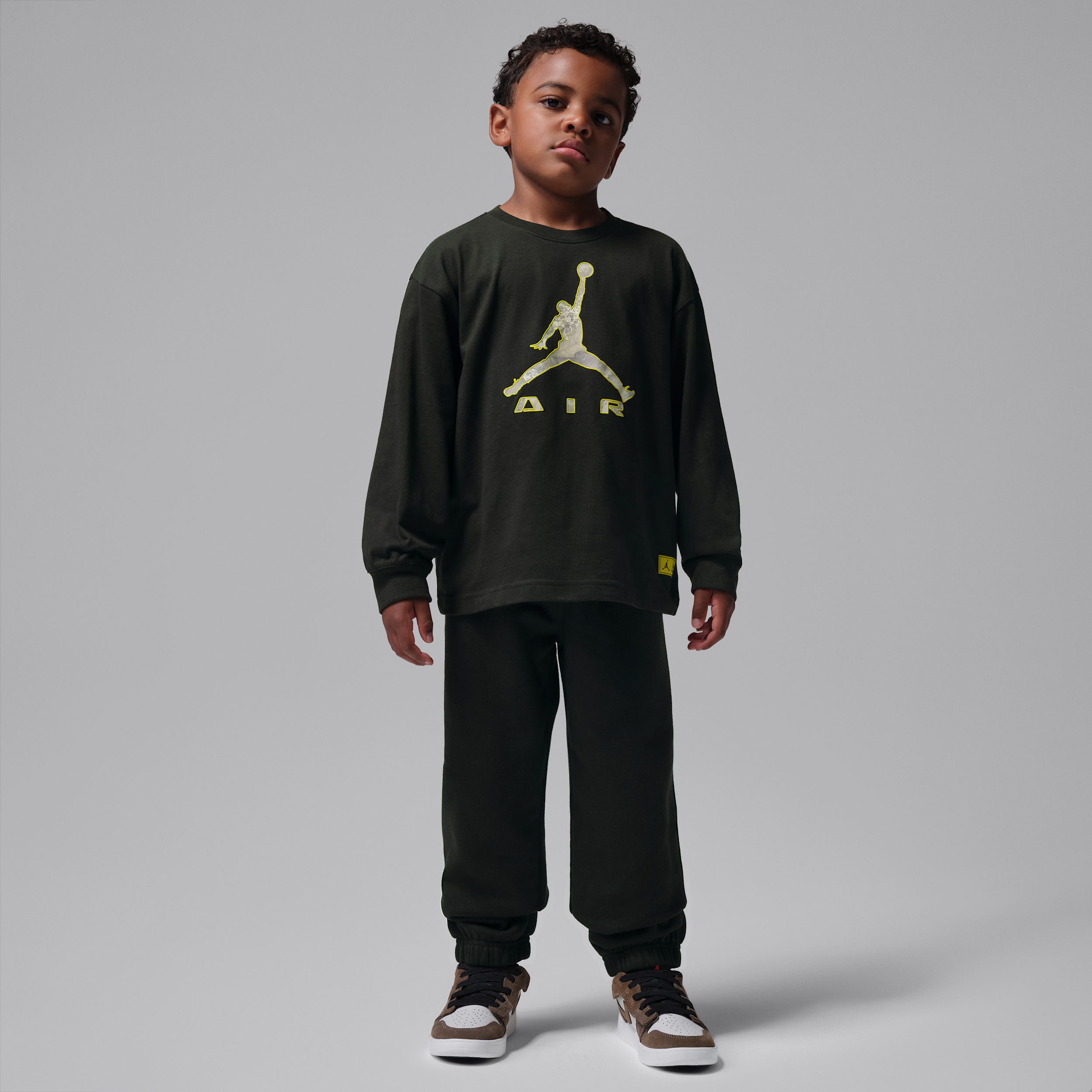 Jordan Little Kids' Brooklyn Realtree 2-Piece Long-Sleeve T-Shirt Set in Black | 85G278-023