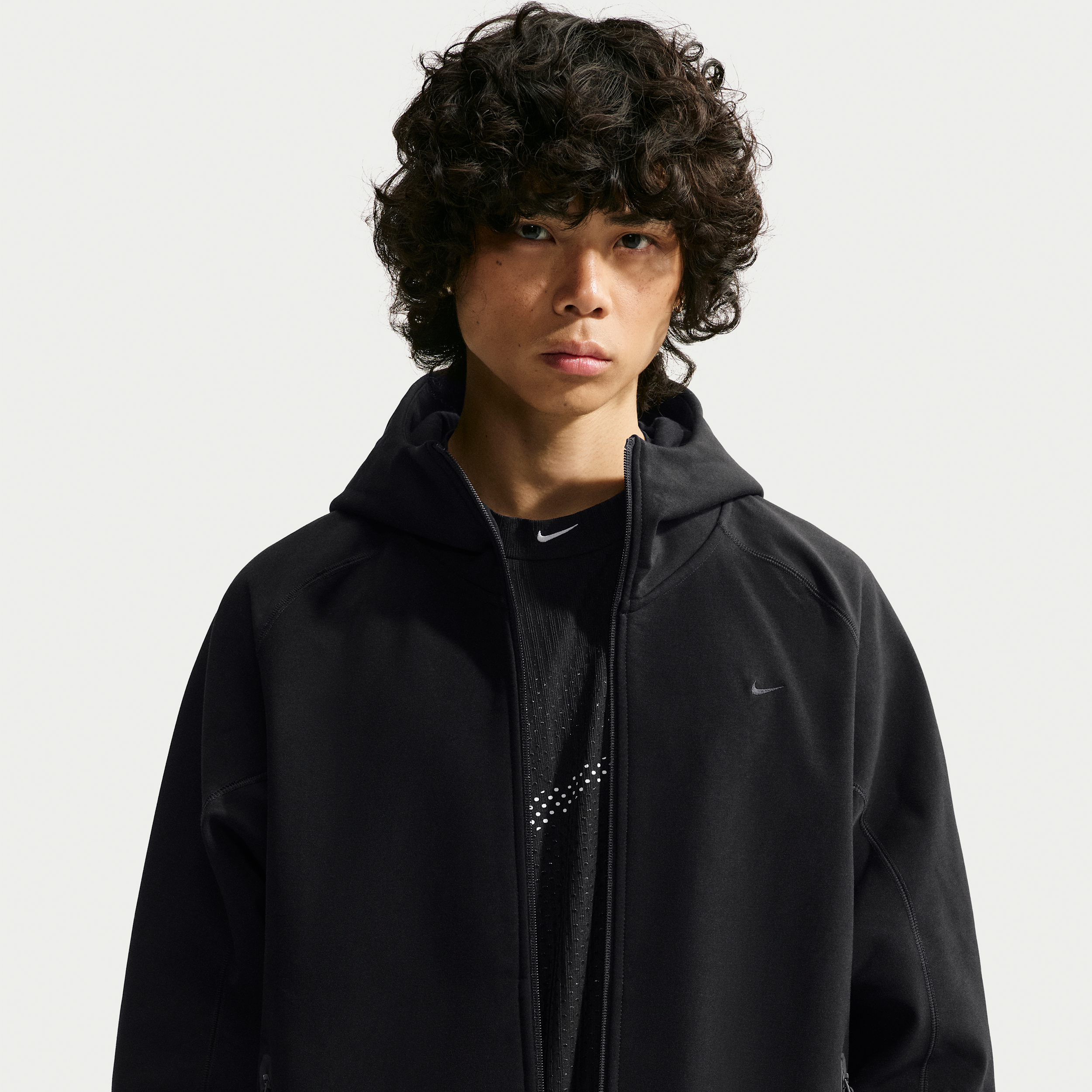 Nike Men's Tech Loose Therma-FIT Shori Knit Jacket in Black | IQ5801-010