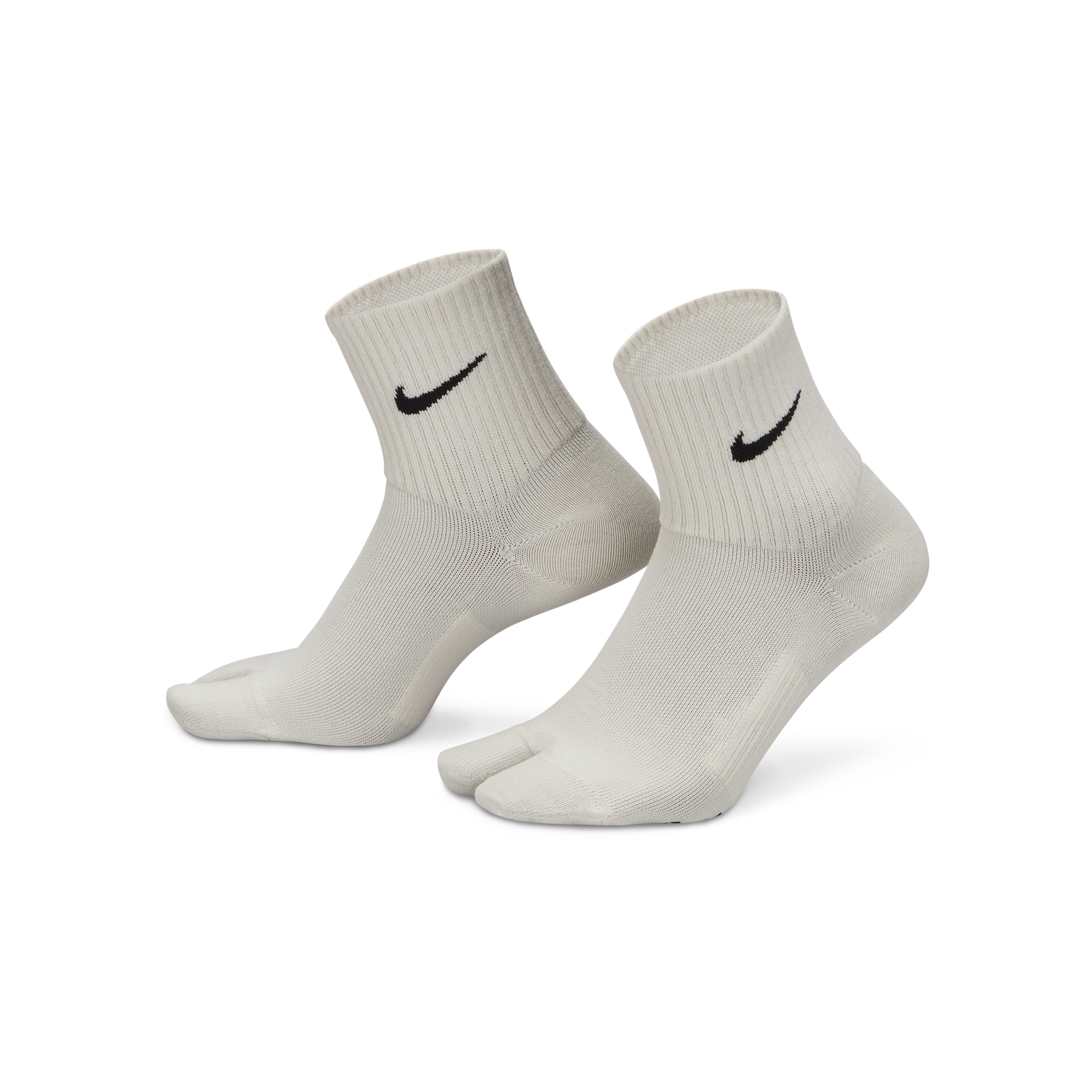 Nike Unisex Everyday Plus Lightweight Ankle Split-toe Socks In Gray