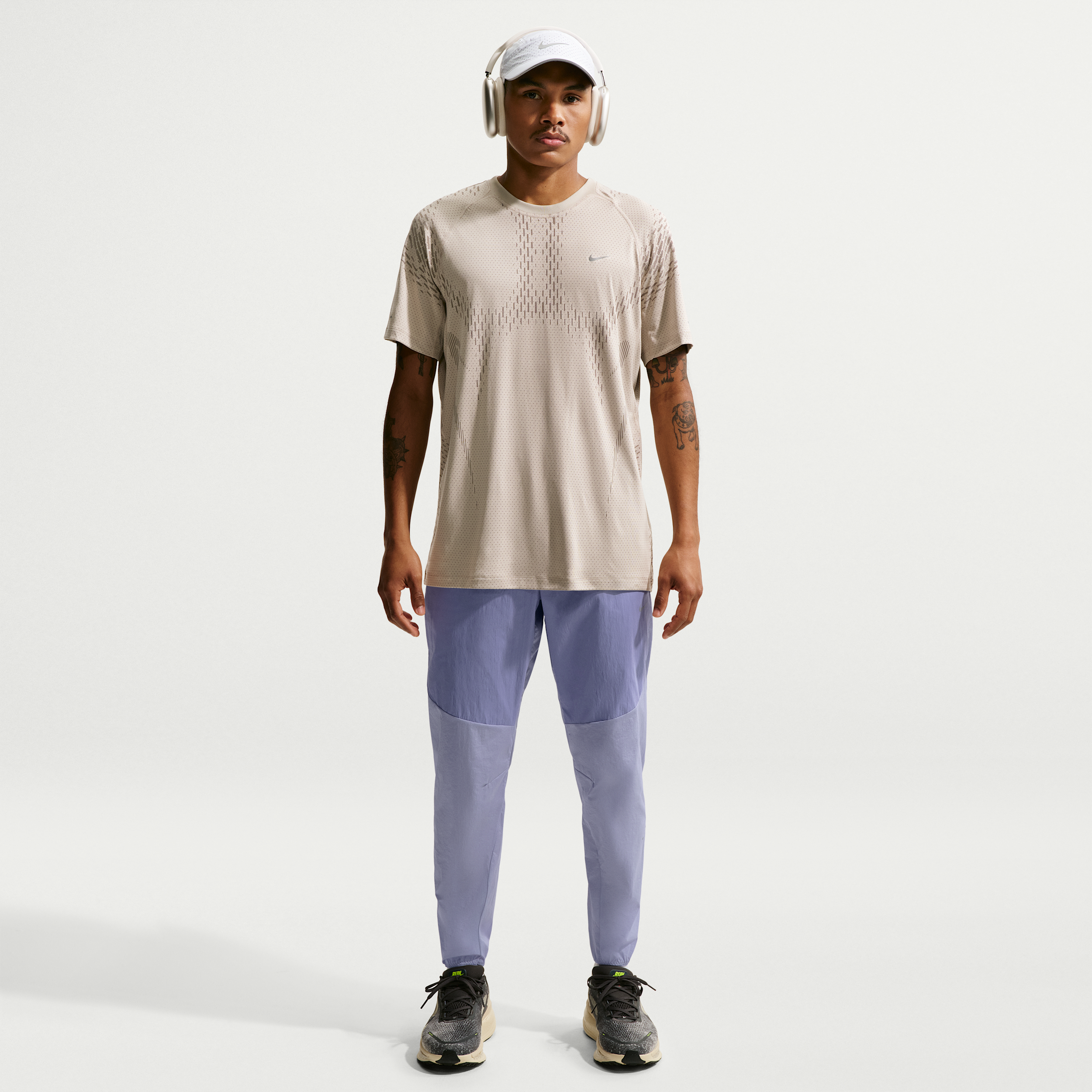 Nike Men's Stride Plus Repel Woven Running Pants in Purple | IF2020-506