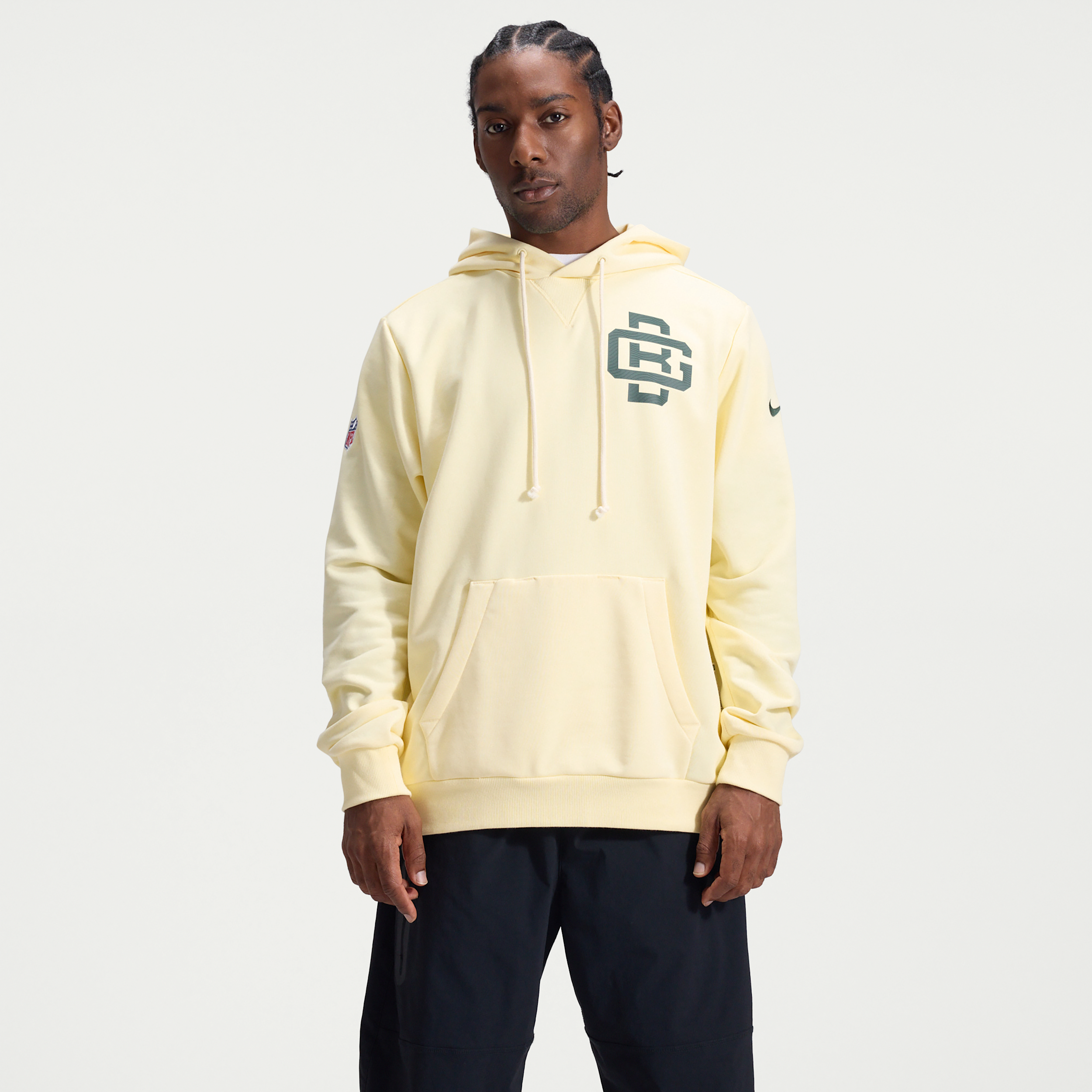 Green Bay Packers Rivalries Collection Sideline Nike Men's Dri-FIT NFL Pullover Hoodie in Green | 03AZ70Q7T-ZHT