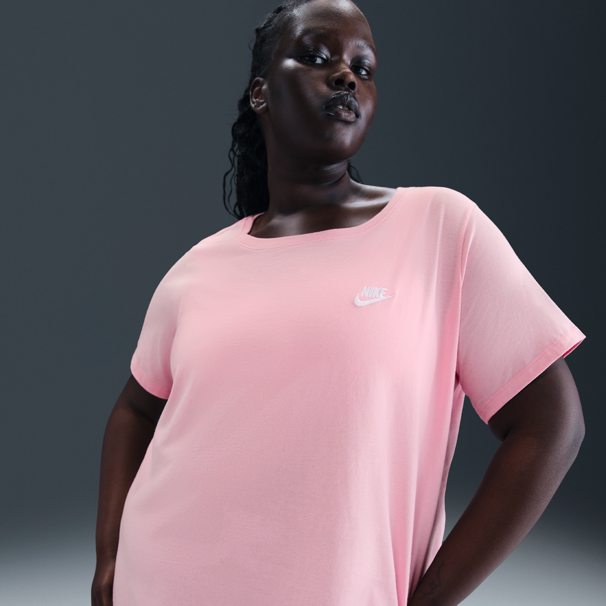 Nike Women's  Sportswear Club Essentials T-shirt (plus Size)