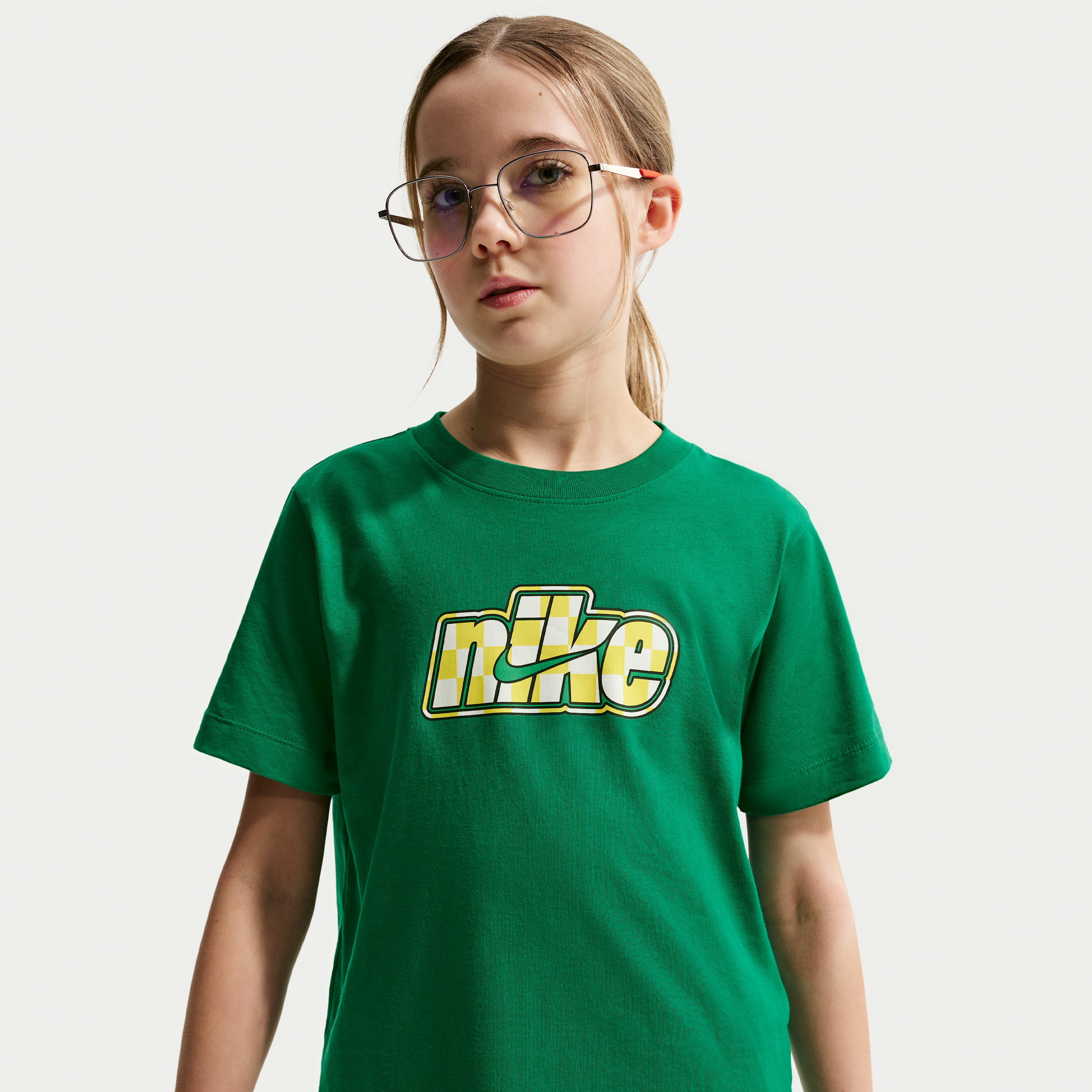 Nike Sportswear Big Kids' T-Shirt in Green | IR5175-365