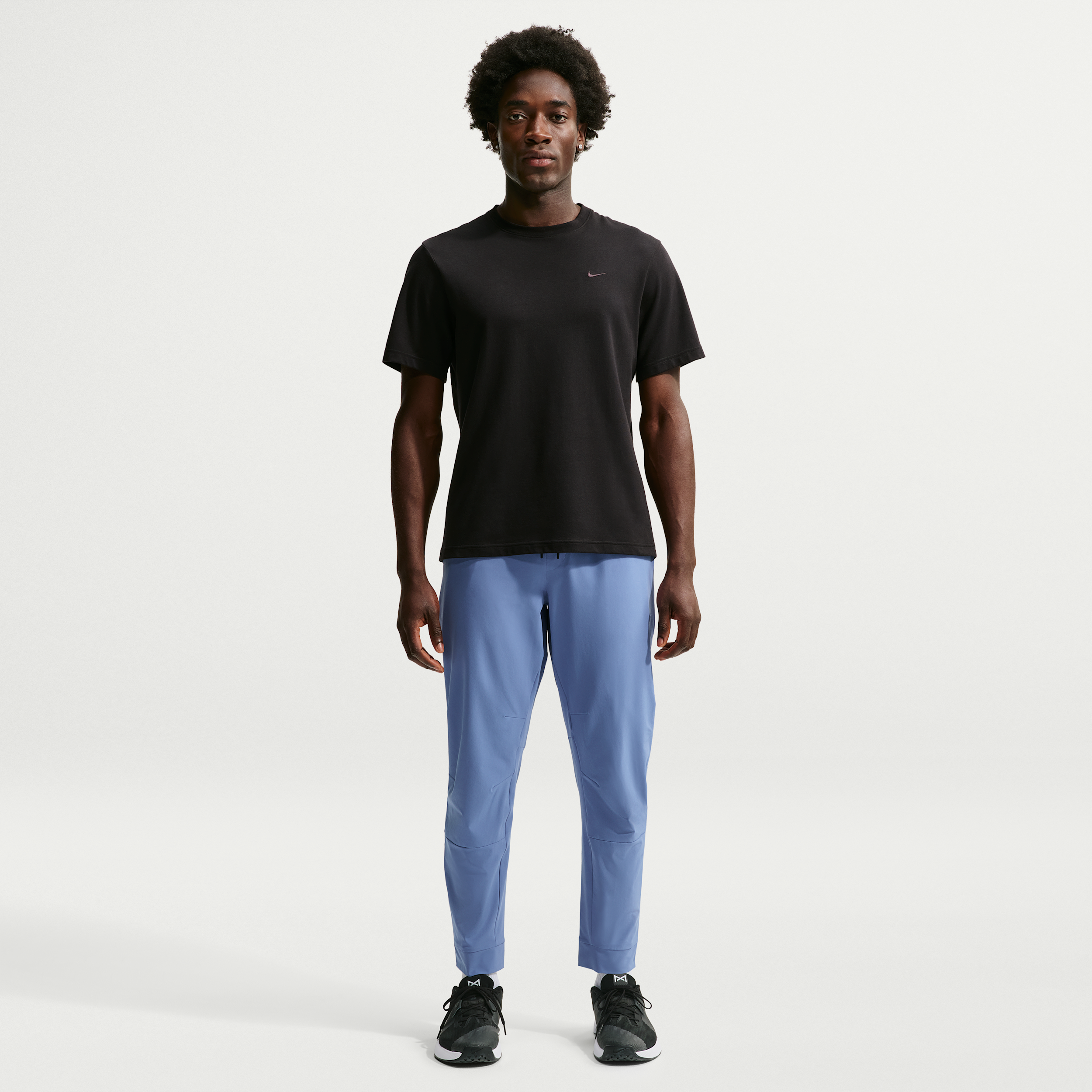 Nike Men's Unlimited Dri-FIT Zippered Cuff Versatile Pants in Blue | FB7548-459
