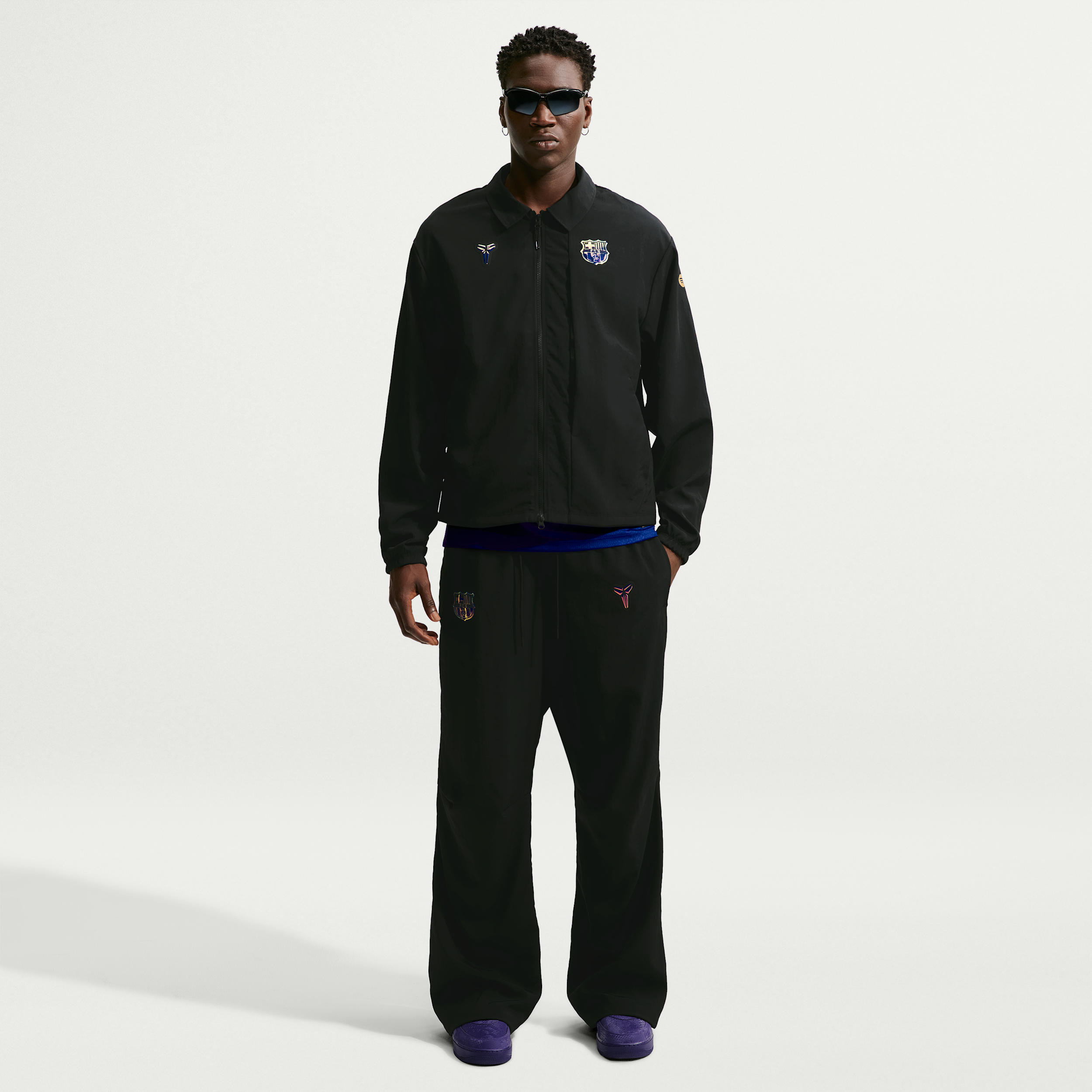 Men's Nike FC Barcelona Away Kobe Soccer Woven Pants in Black | IO3429-010