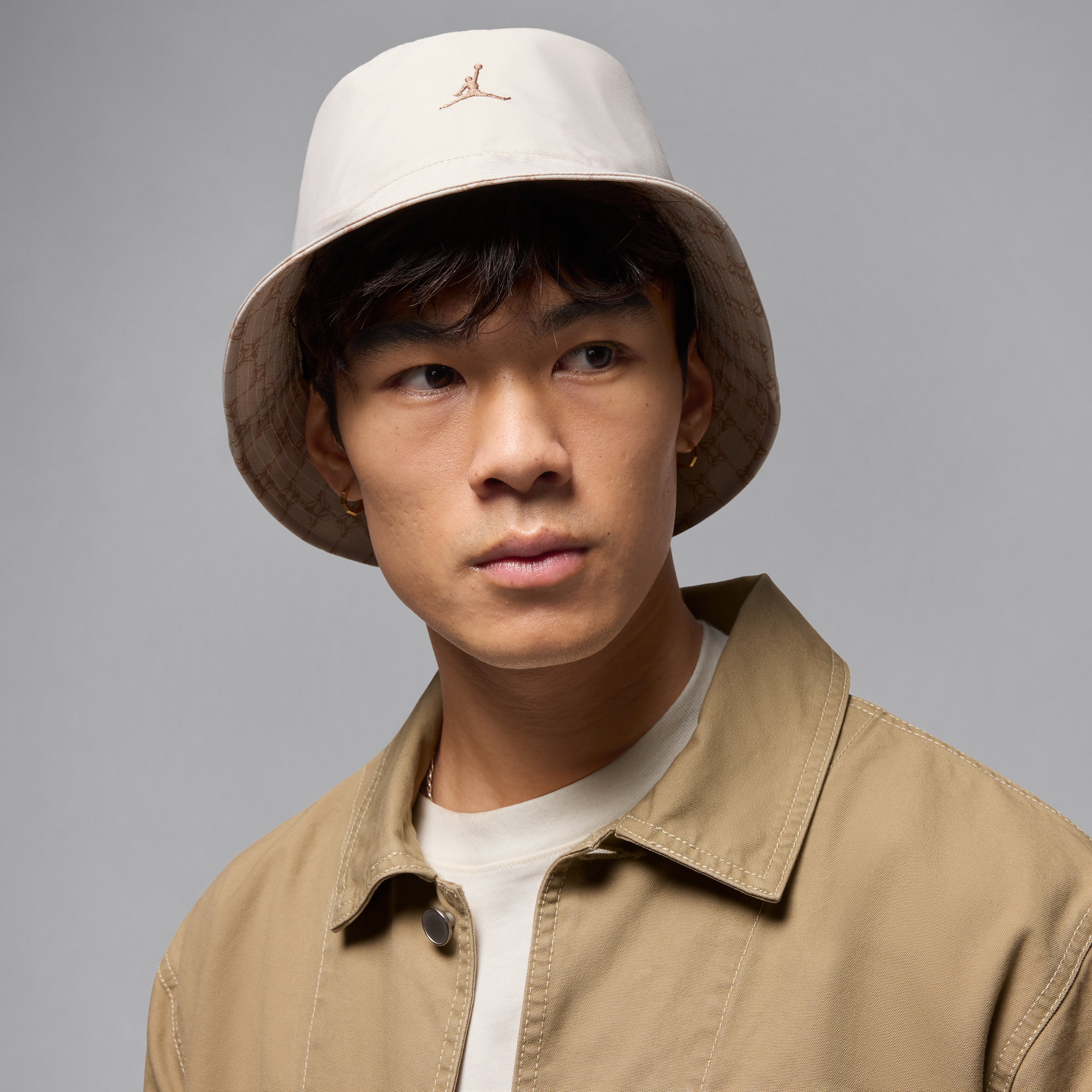 Jordan Apex Reversible Bucket Hat In Brown