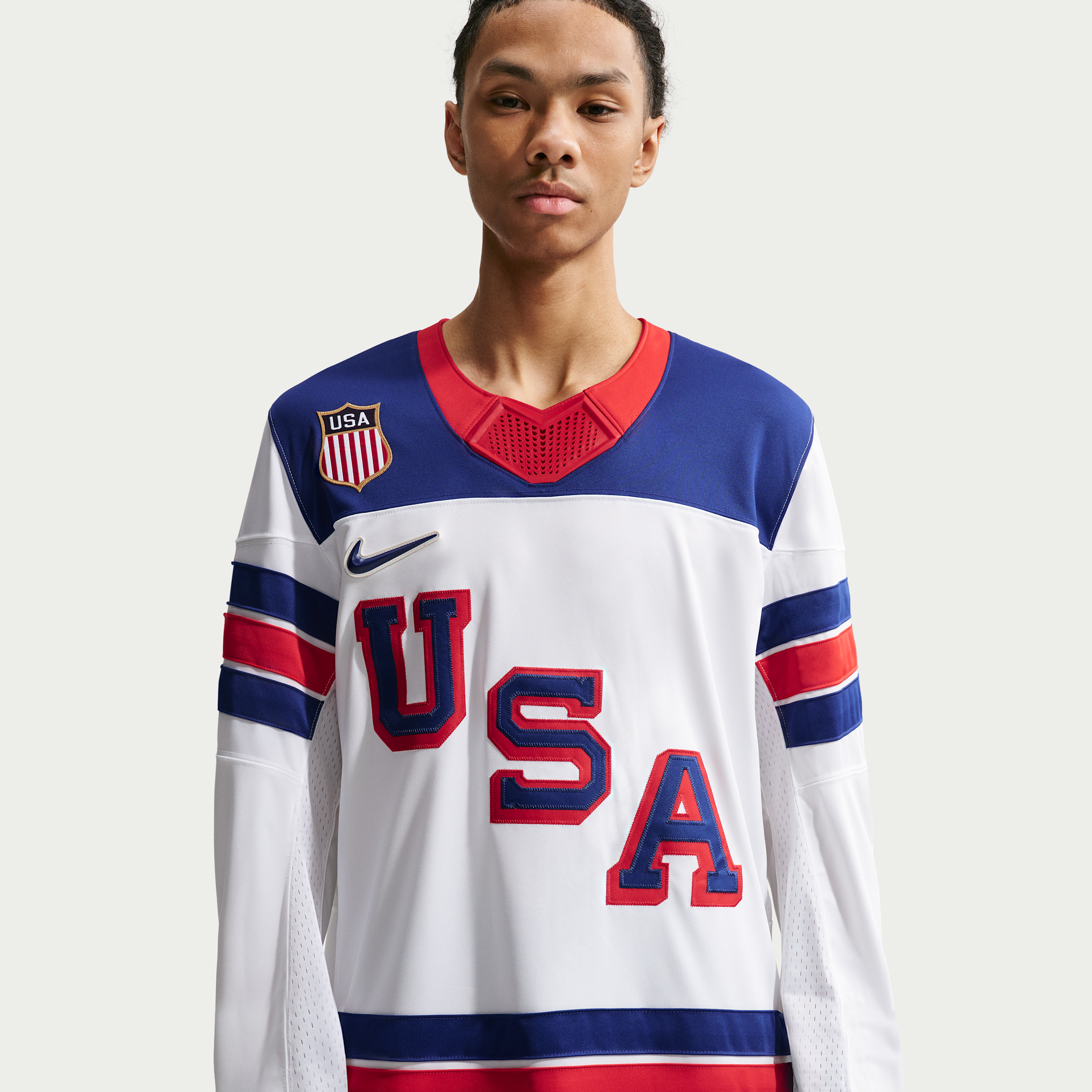 Nike Adult Team USA 2026 Replica White Hockey Jersey, Men's, Small