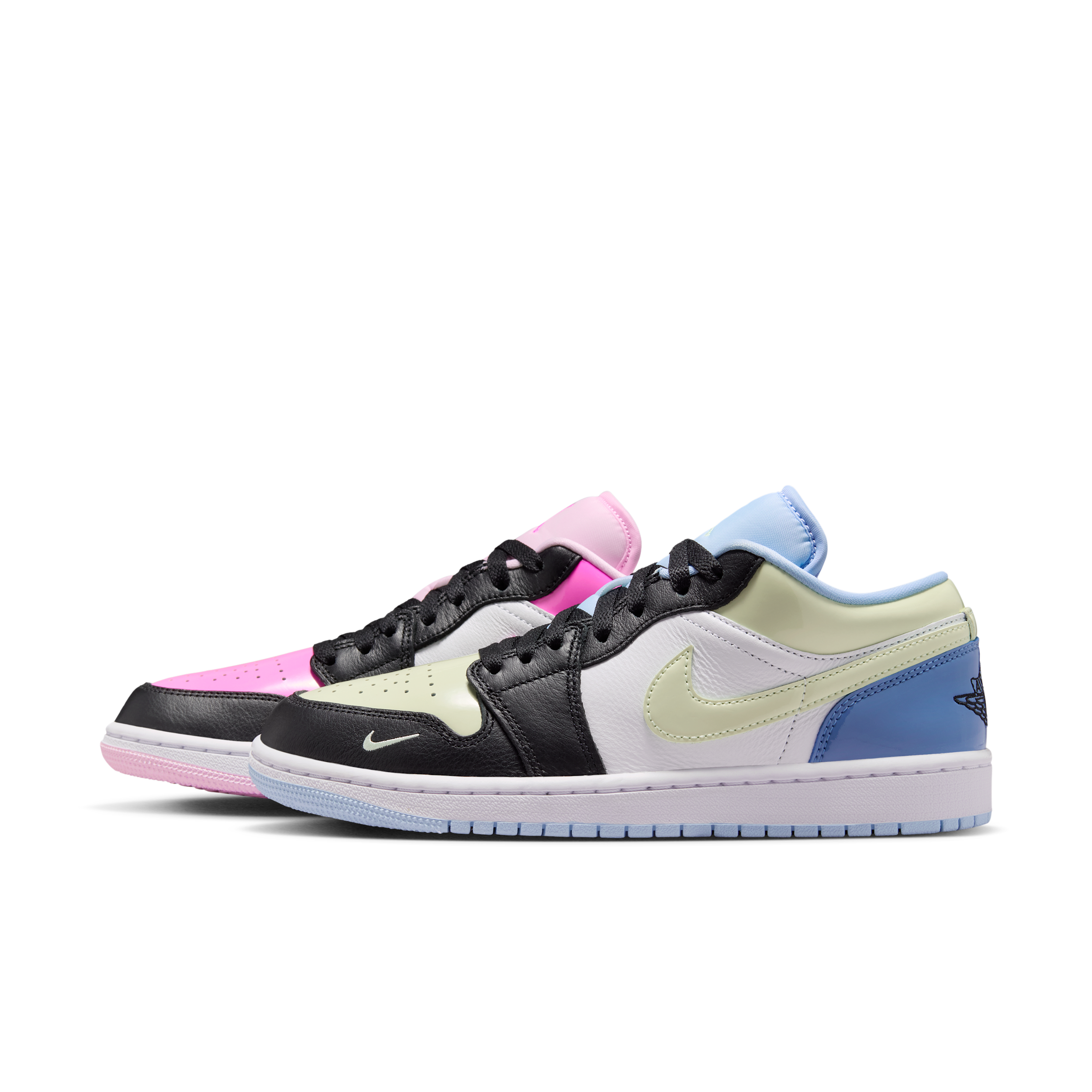 Women's Air Jordan 1 Low SE Shoes in Black | IX3521-010