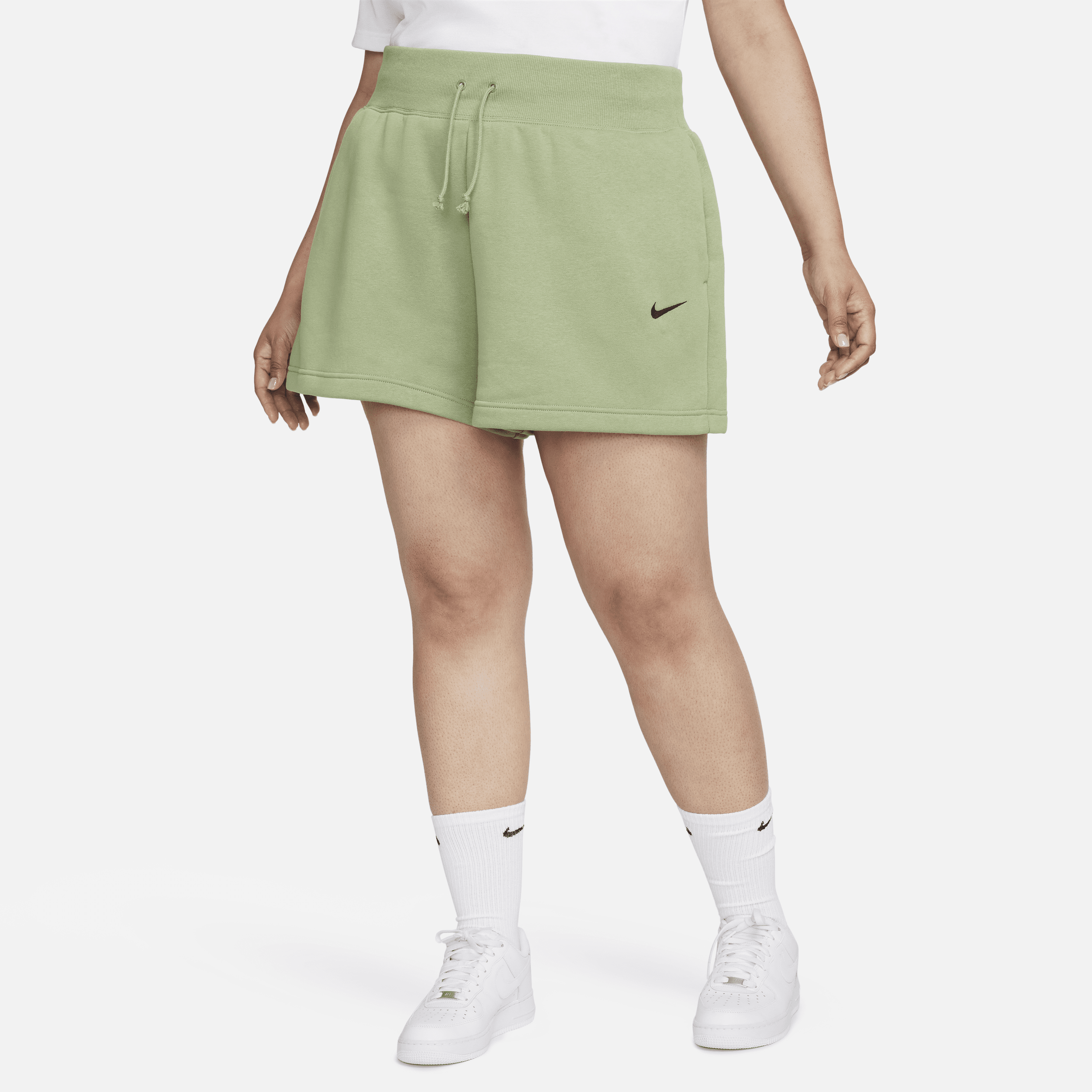 Nike Women's  Sportswear Phoenix Fleece High-waisted Loose Shorts (plus Size) In Green