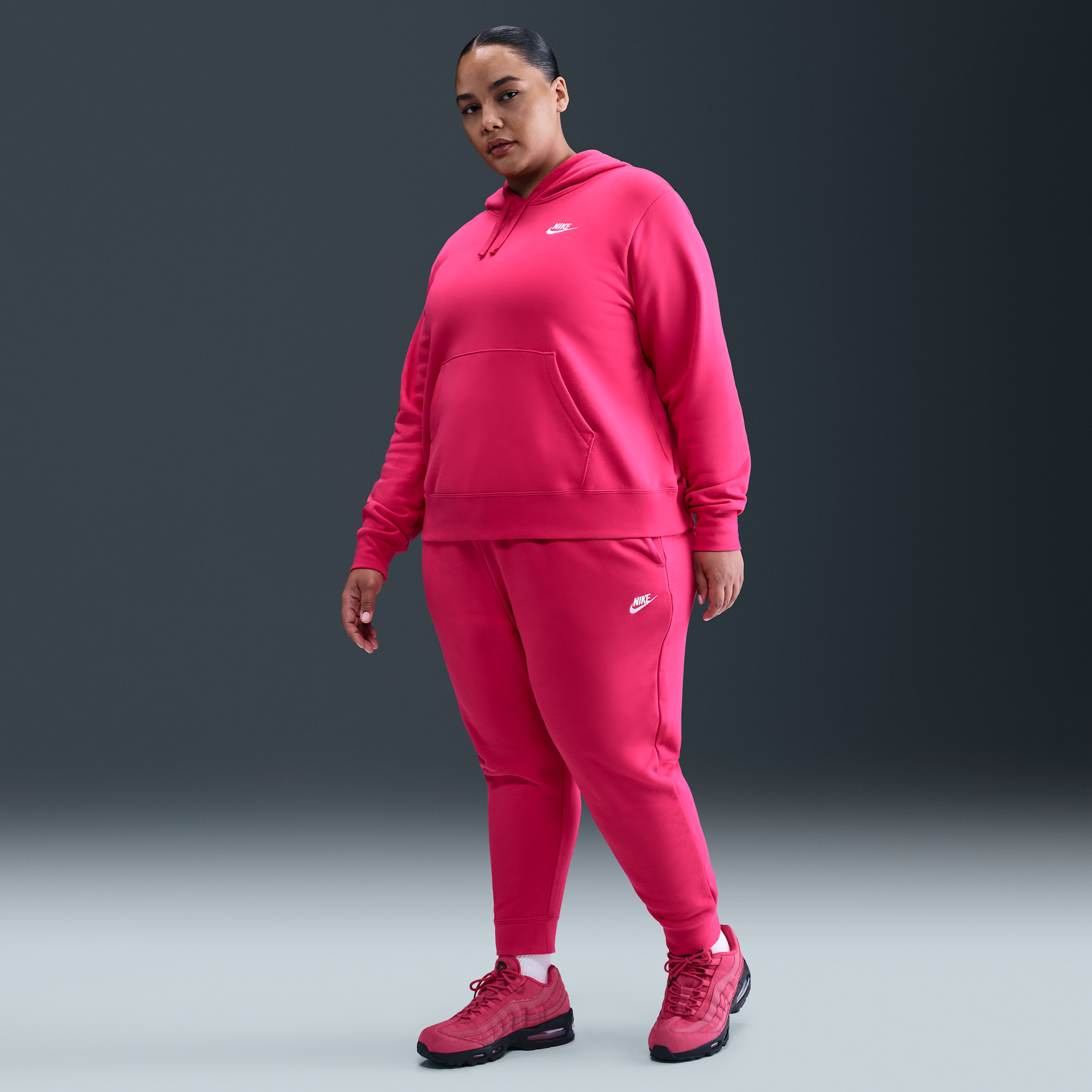 Nike Women's  Sportswear Club Fleece Mid-rise Jogger Pants (plus Size) In Pink