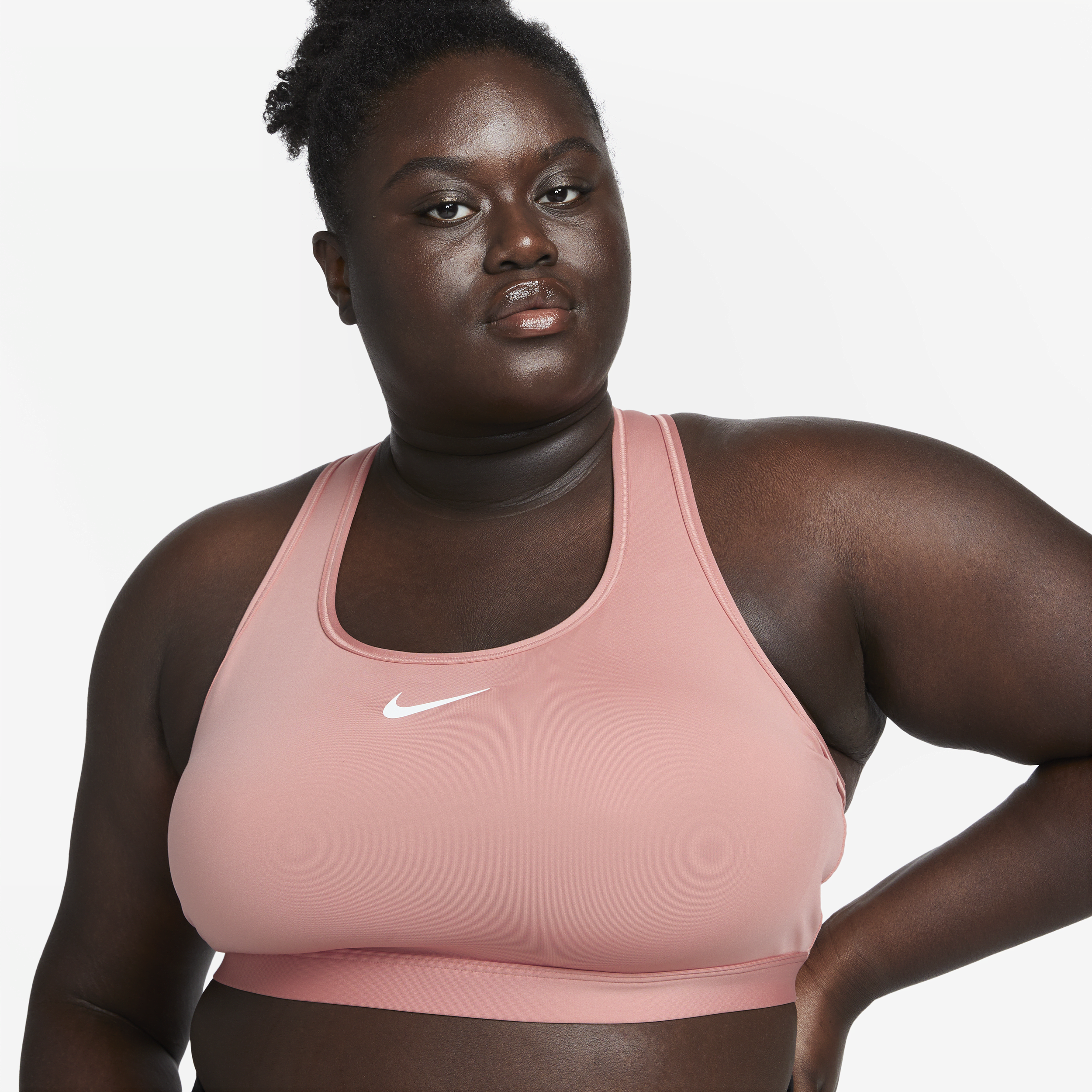 Nike Women's Swoosh Medium Support Padded Sports Bra (plus Size) In Pink