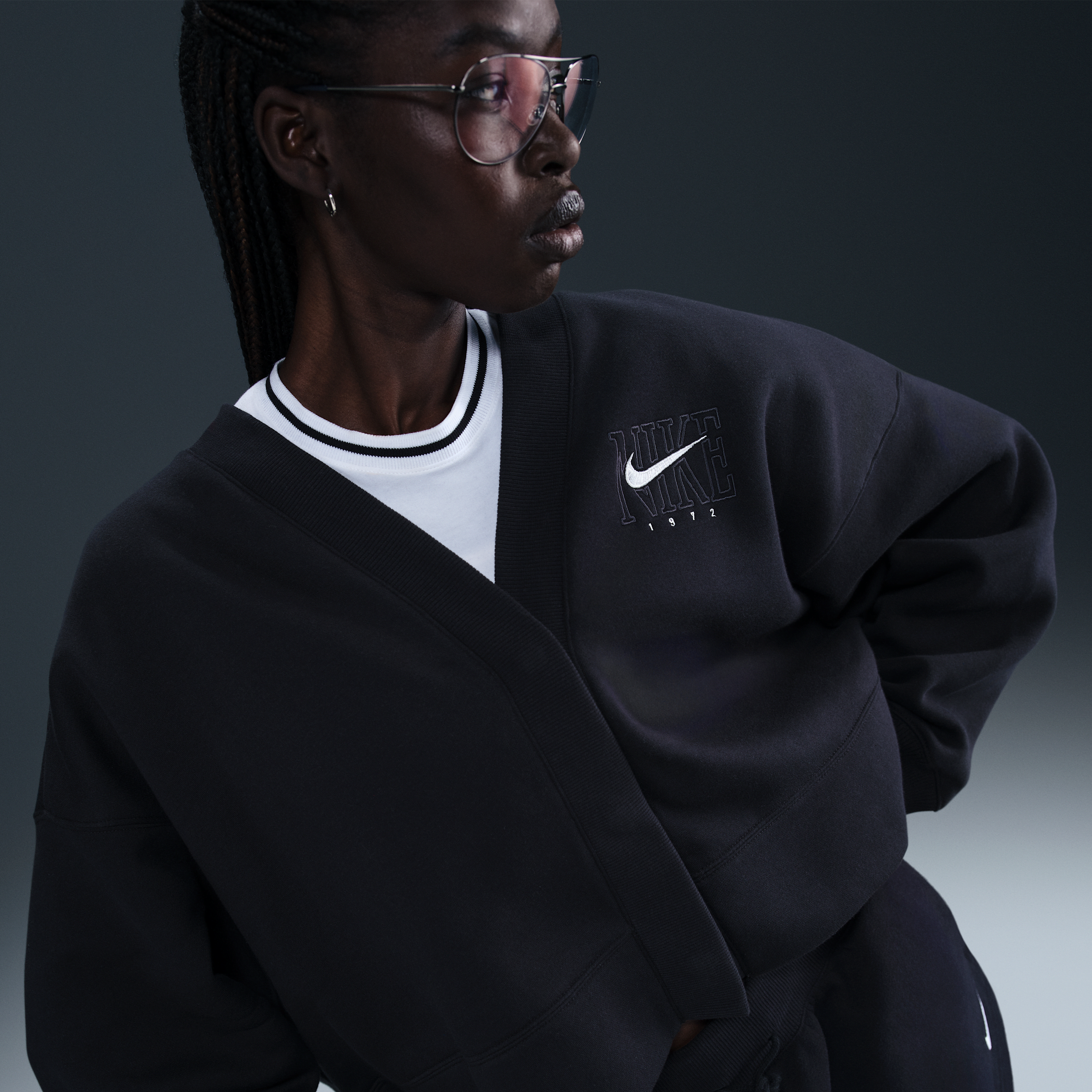 Nike Women's Sportswear Phoenix Fleece Over-oversized Graphic Cardigan In Black