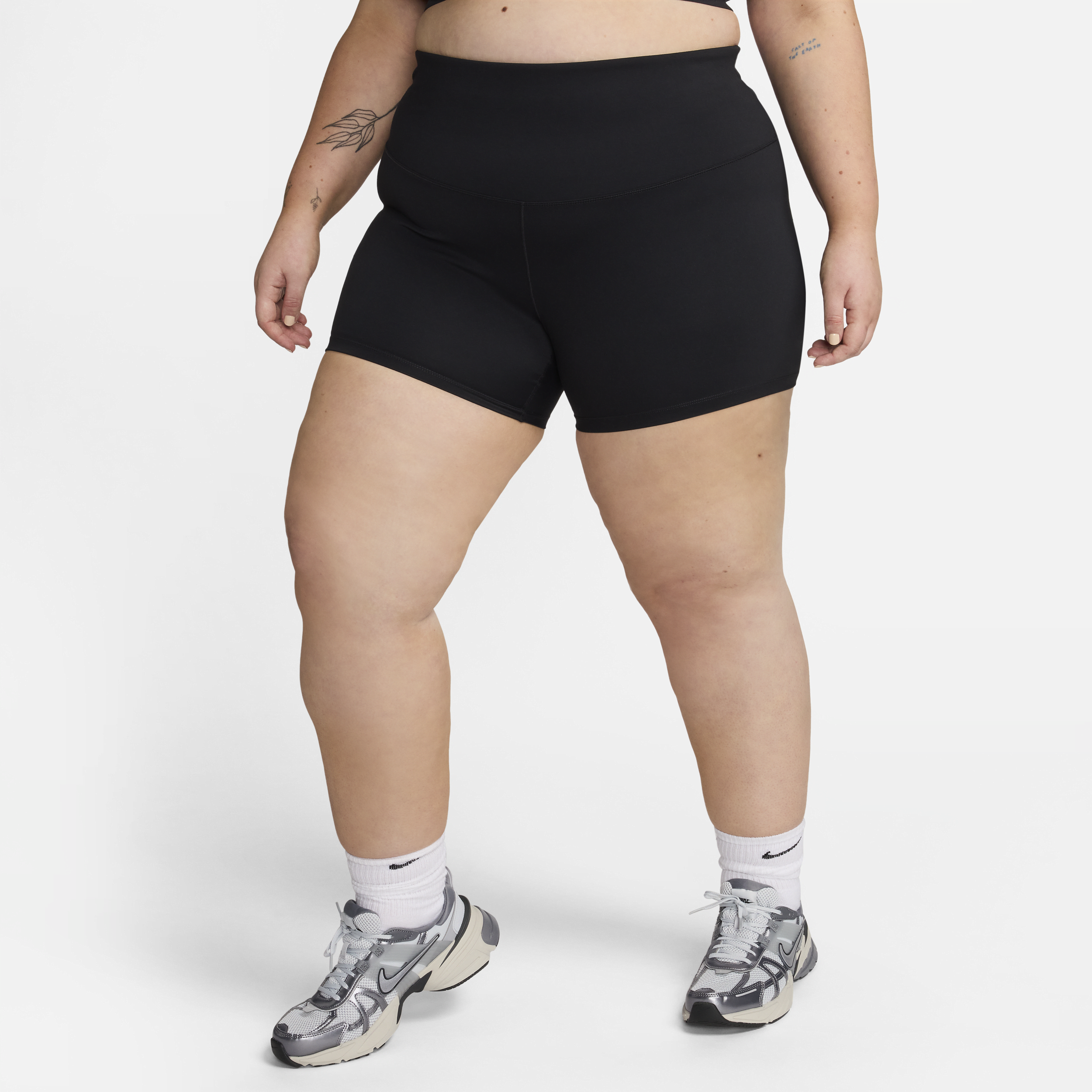 Nike Women's One High-waisted 5" Biker Shorts (plus Size) In Black