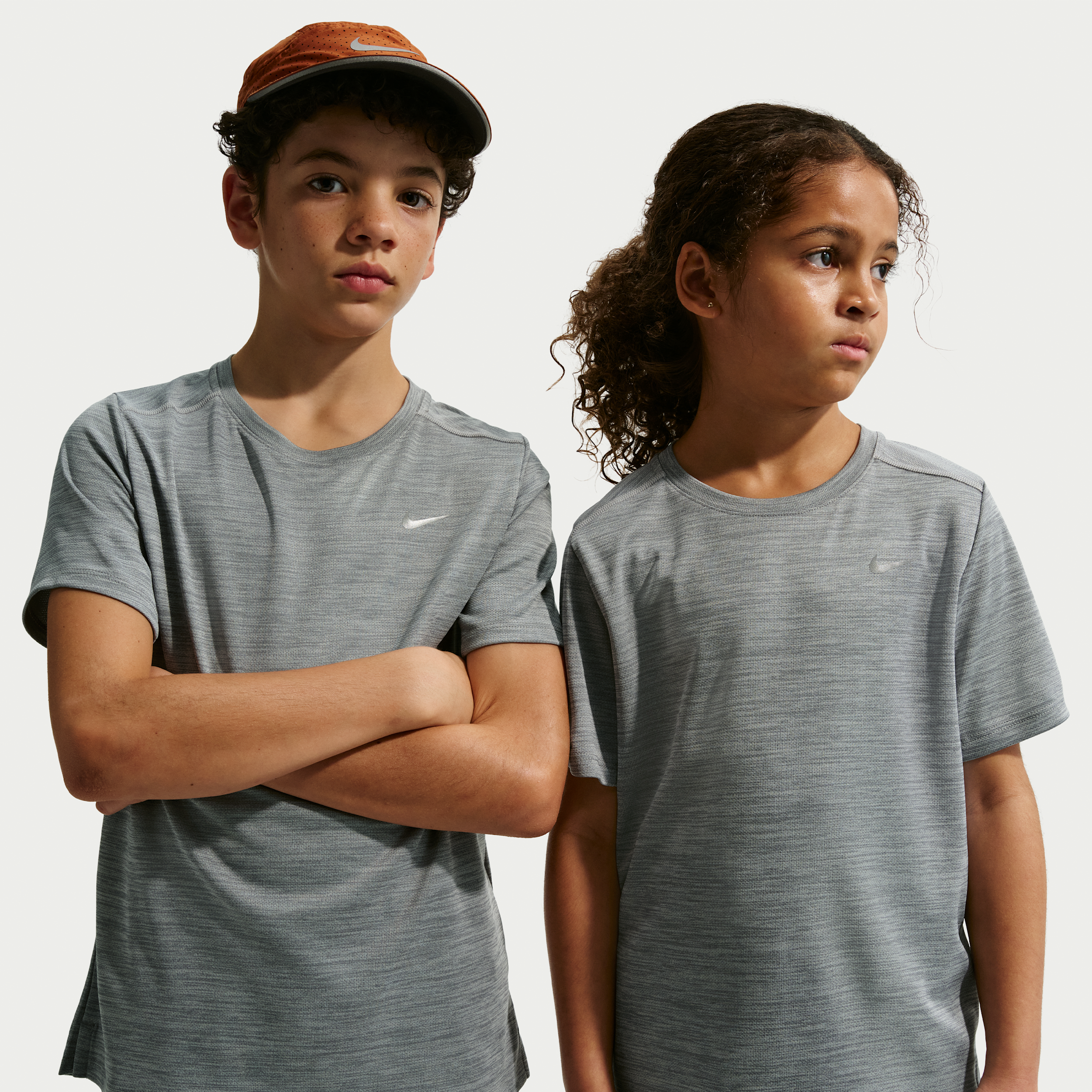 Nike Miler Big Kids' Dri-FIT Short-Sleeve Top in Grey | IF2425-084
