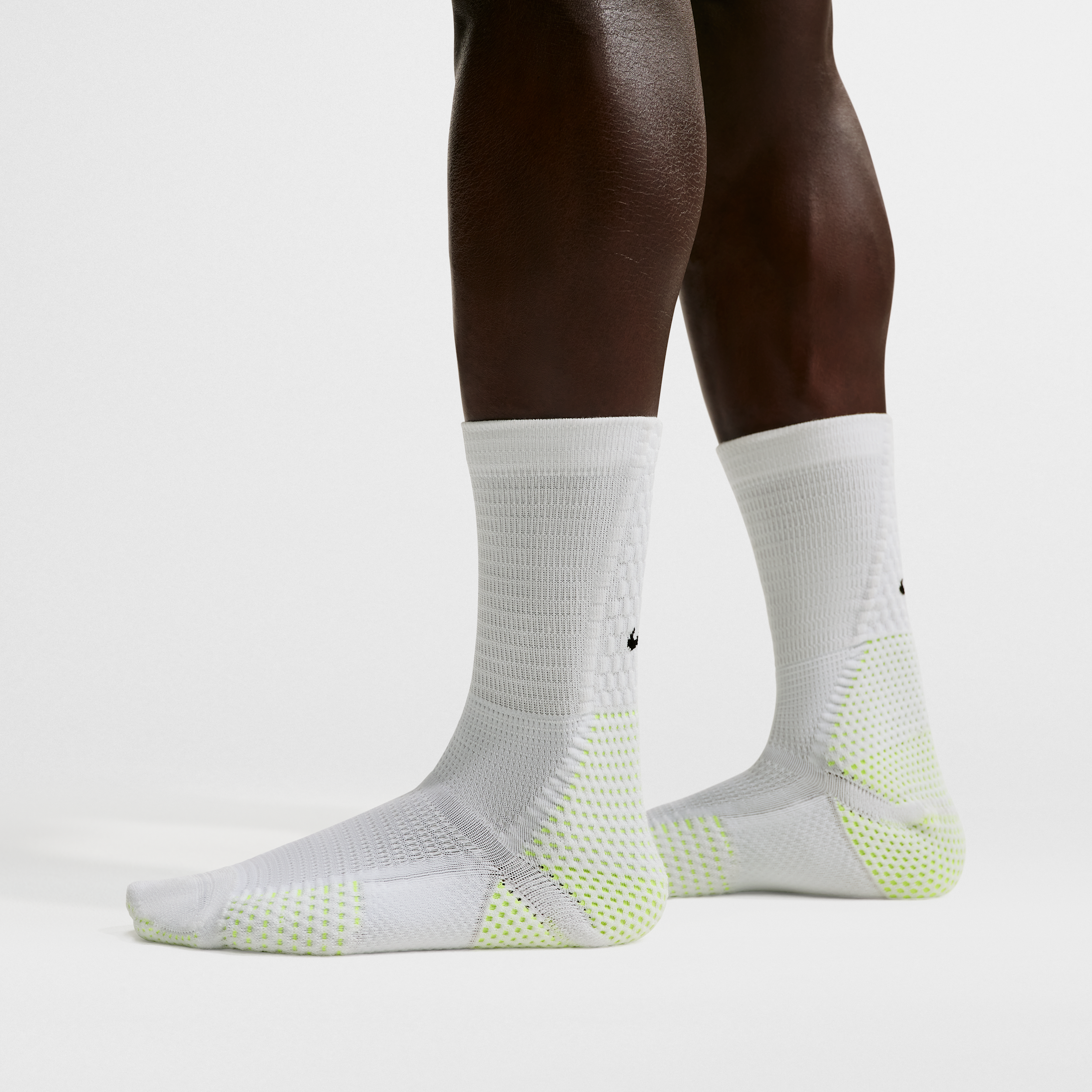 Nike Unisex Unicorn Dri-FIT ADV Cushioned Crew Socks (1 Pair) in White | FZ3399-103