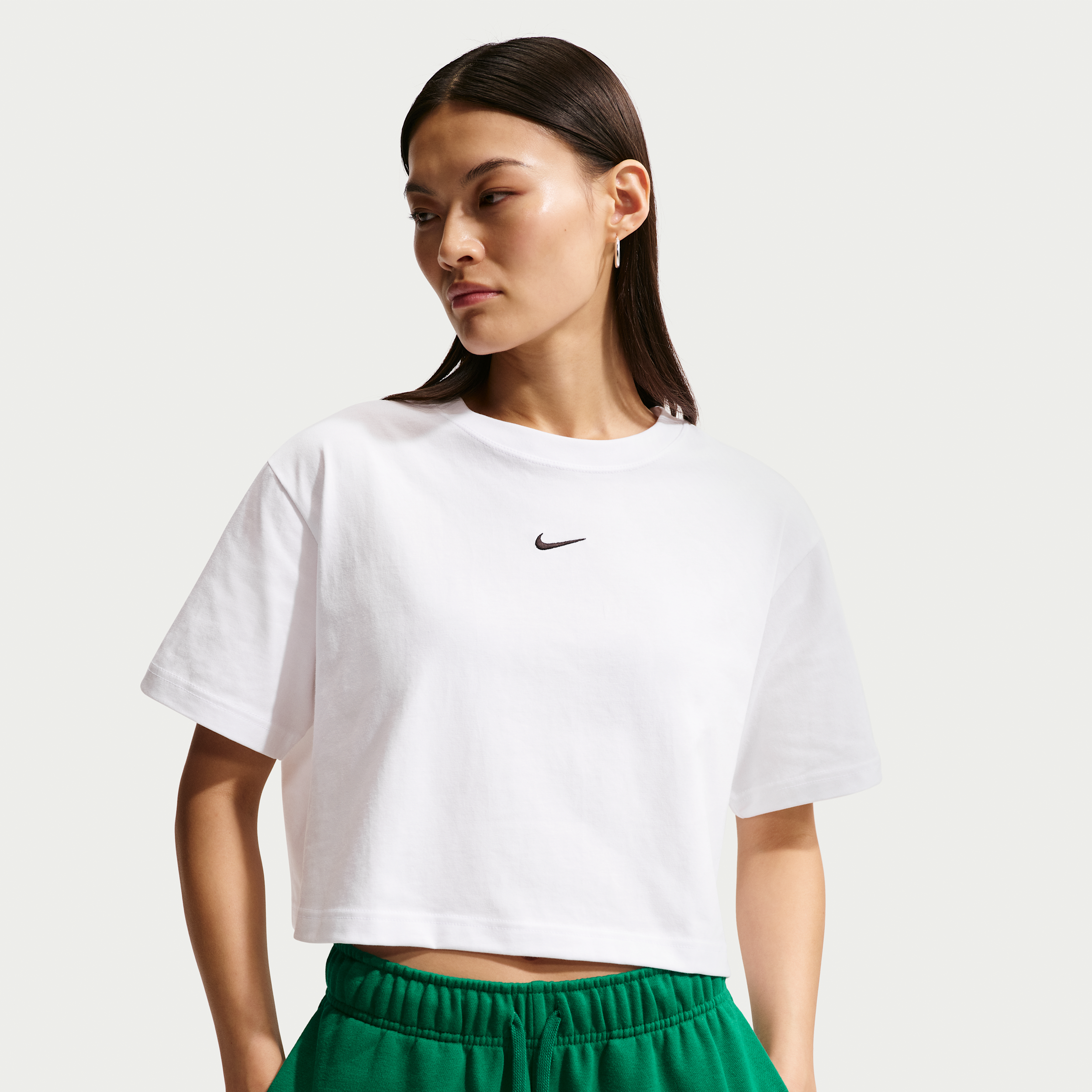Women's Nike Sportswear Loose Short-Sleeve Cropped T-Shirt in White | IH7594-100