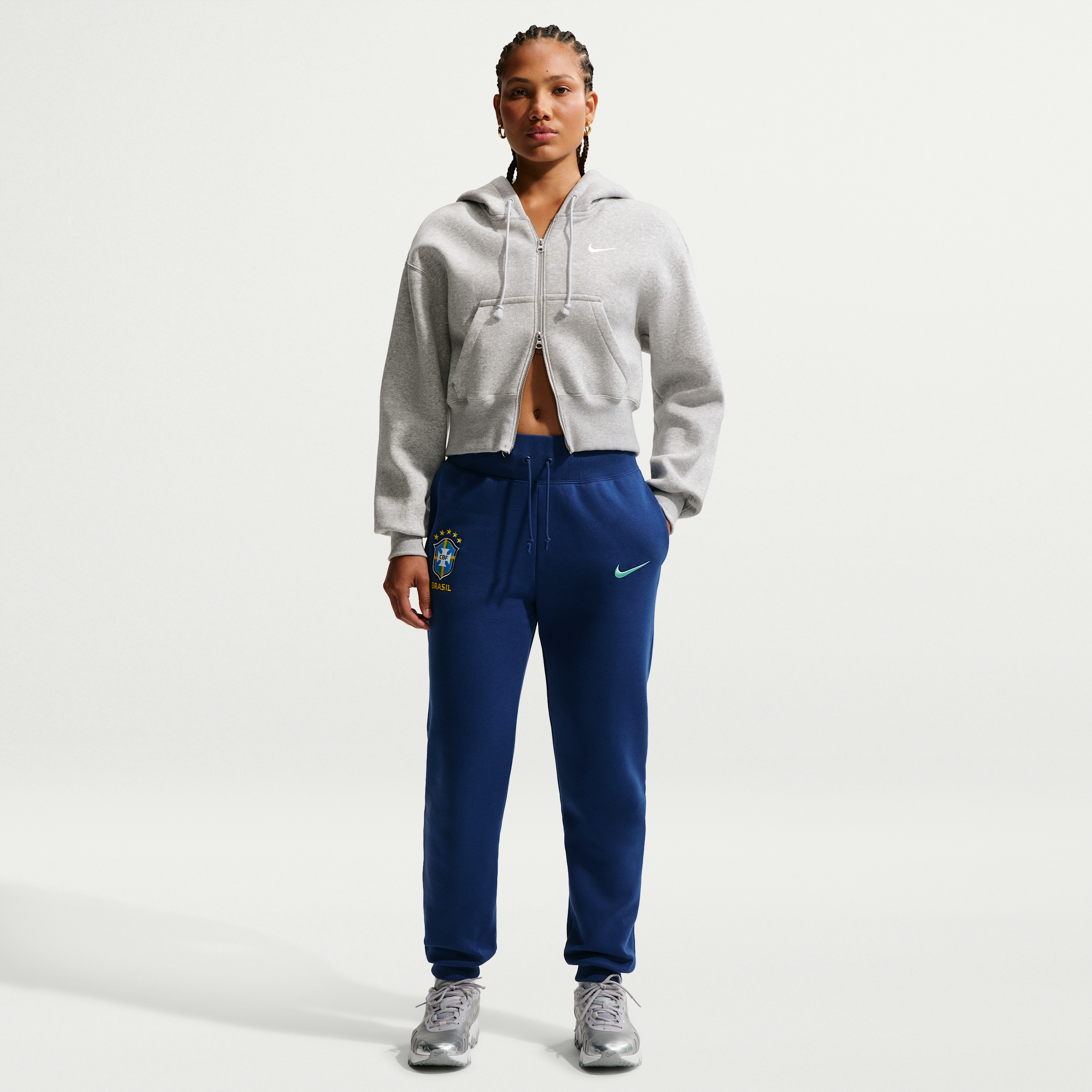 Brazil Phoenix Fleece Nike Women's Soccer High-Waisted Pants in Blue | IB6132-433