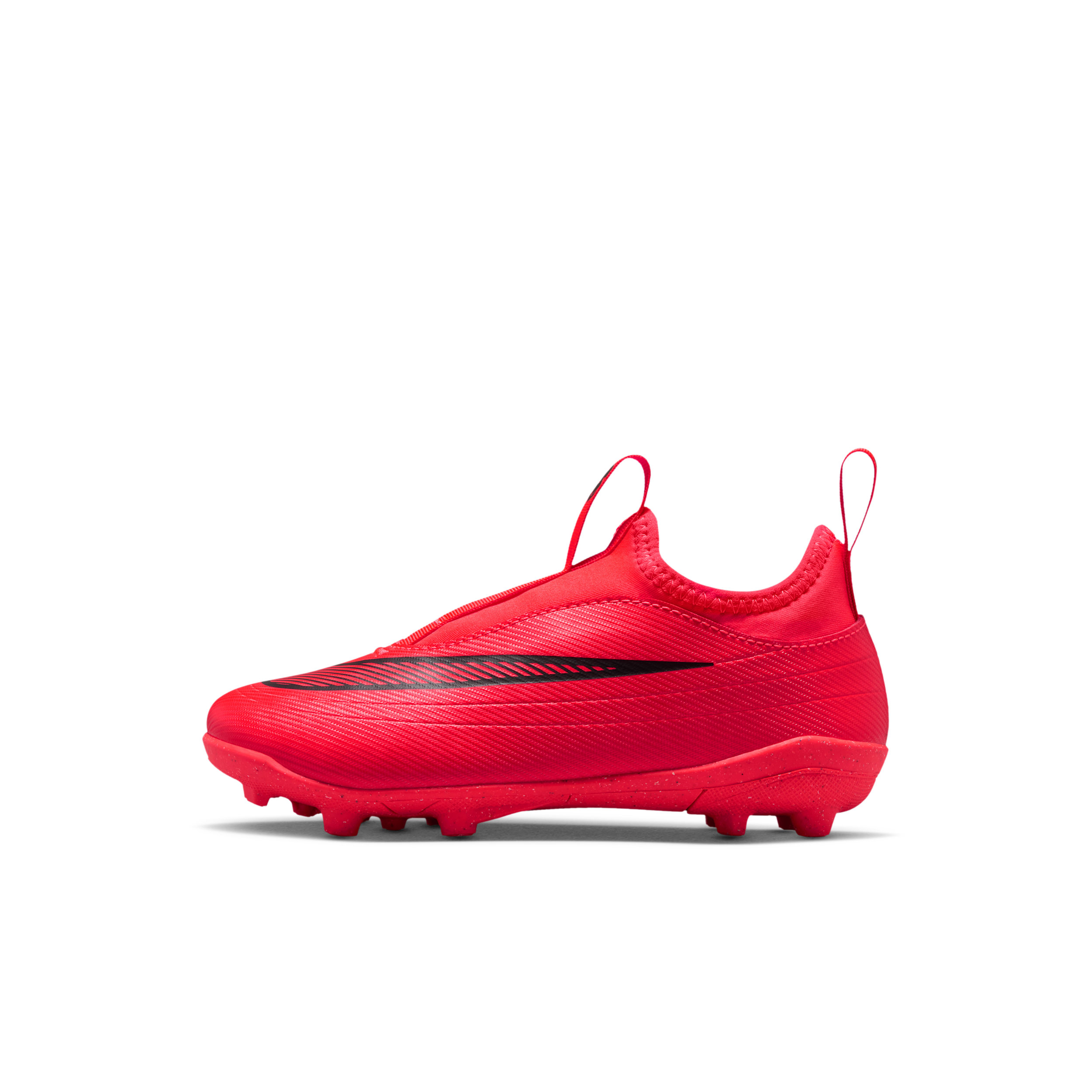 Nike Jr. Mercurial Vapor 17 Club Little Kids' Multi-Ground Low-Top Soccer Cleats in Red | IO1486-600