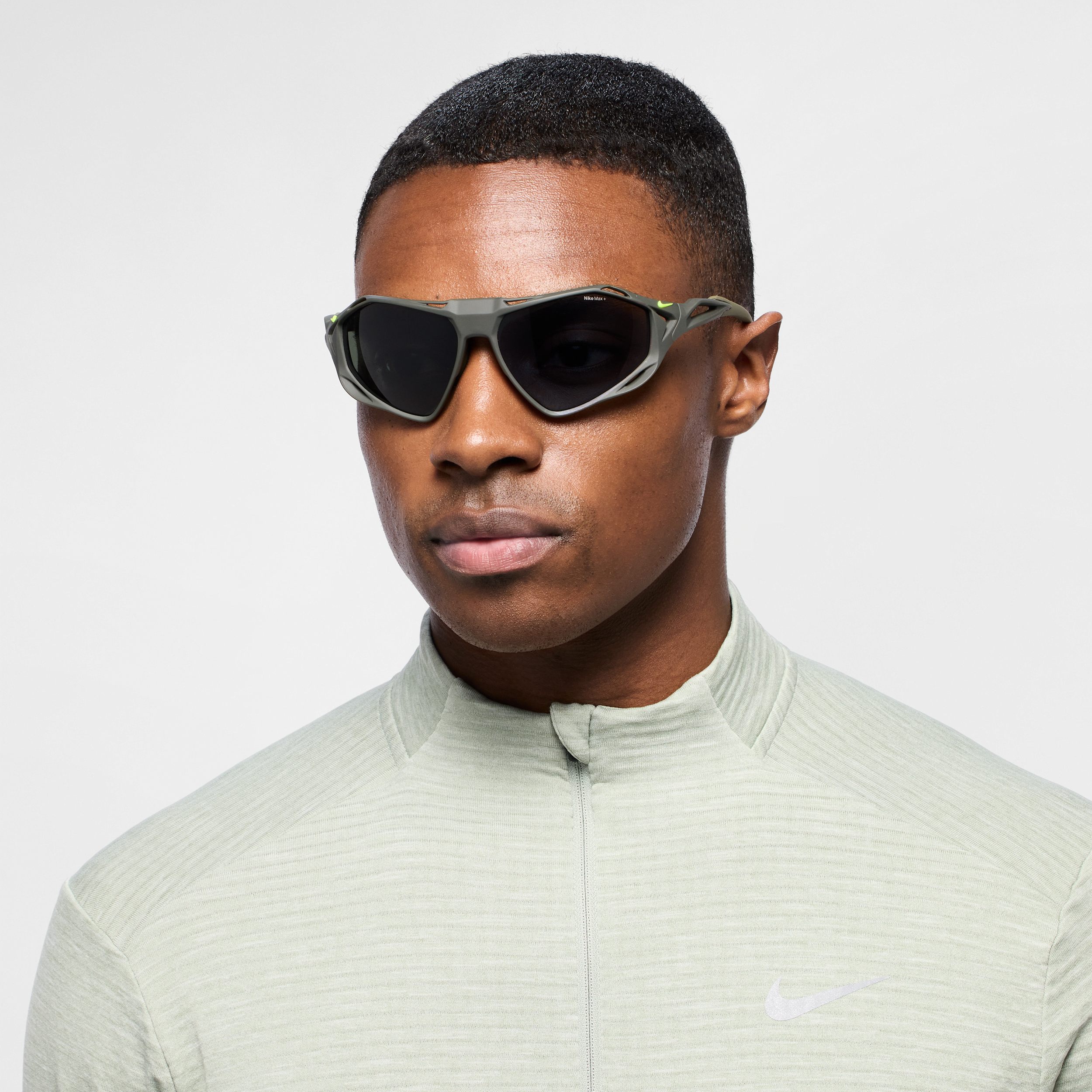 Nike Unisex Zeus Rise Sunglasses In Green