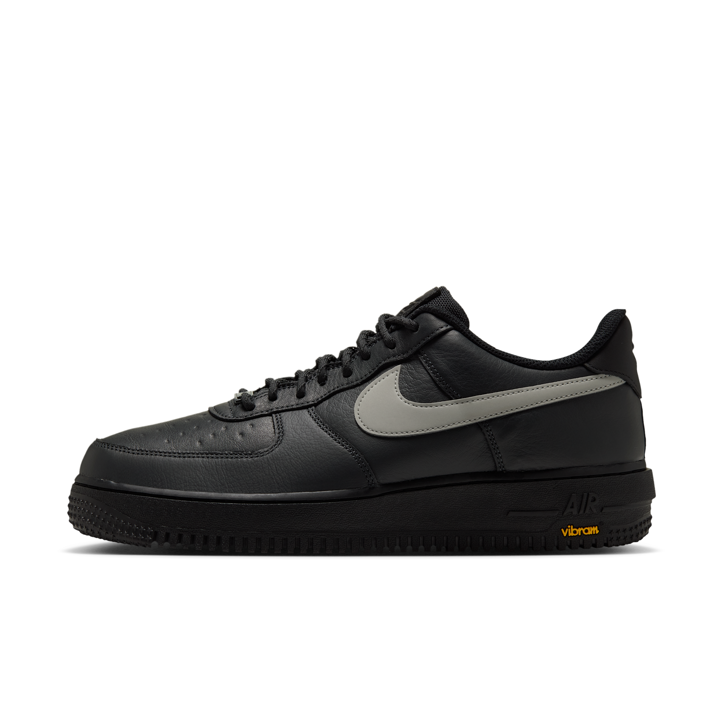 Nike Men's Air Force 1 GORE-TEX Vibram Waterproof Shoes in Grey | HV5953-002