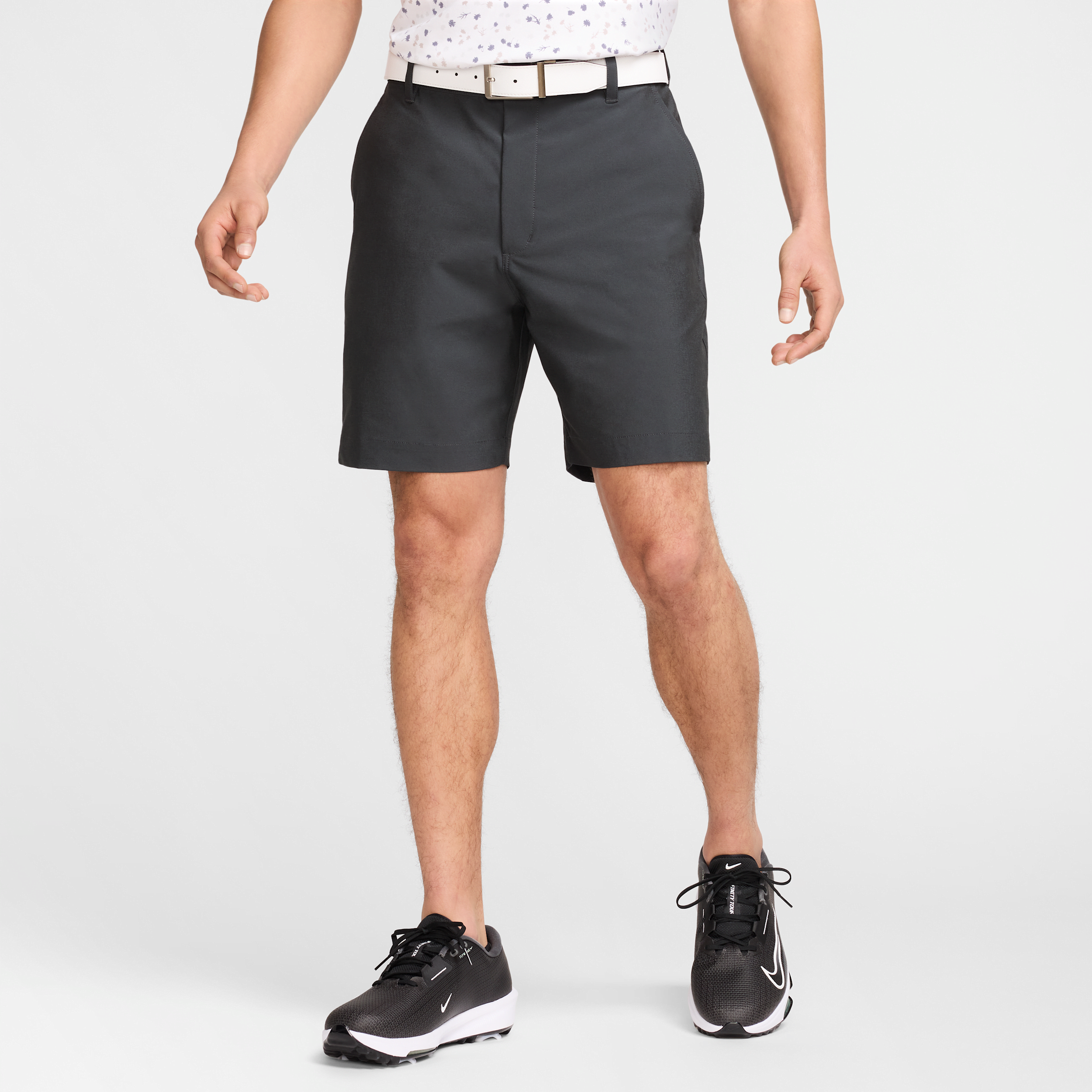 NIKE MEN'S VICTORY DRI-FIT 7" GOLF SHORTS 1015683953