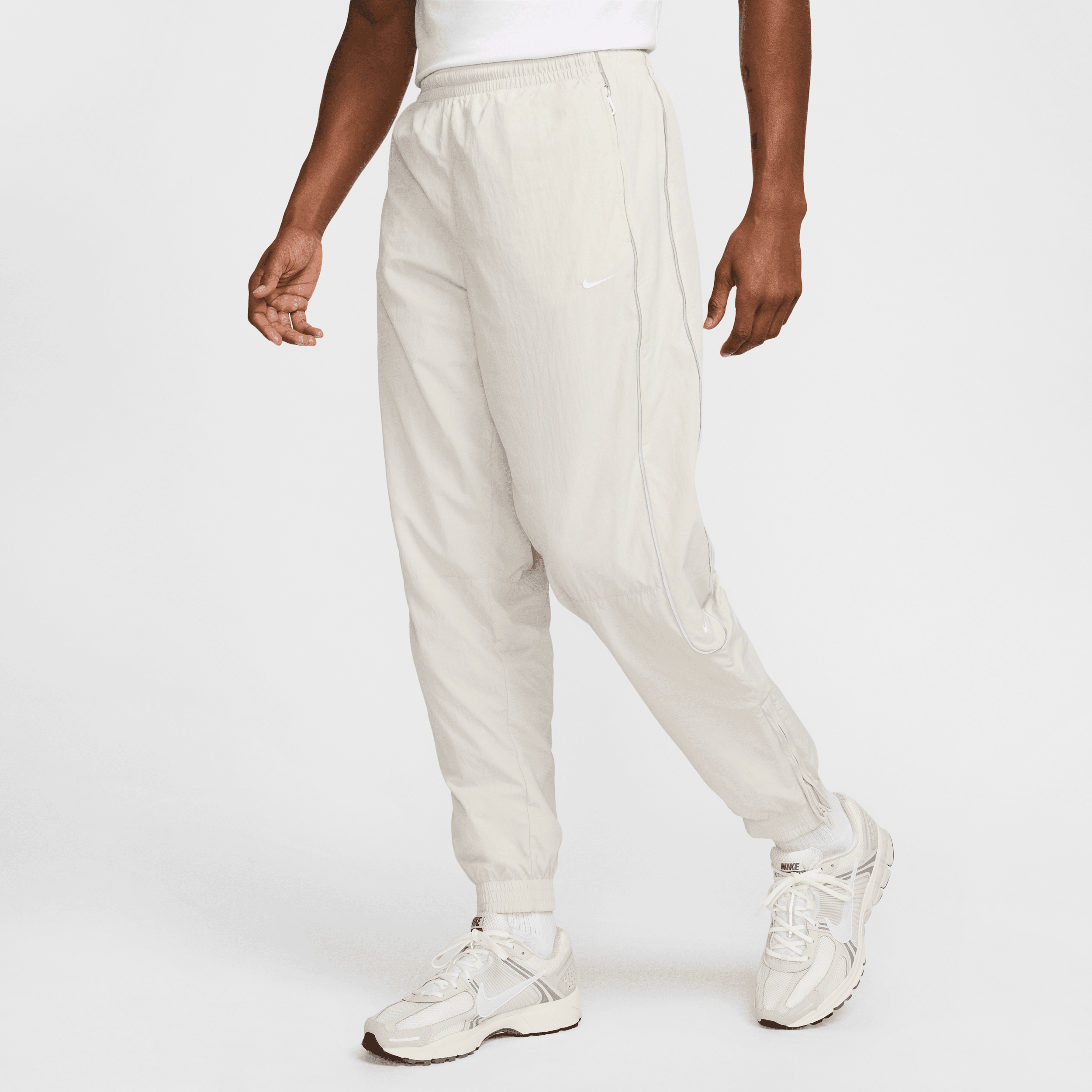 Nike Men's Solo Swoosh Track Pants In Grey