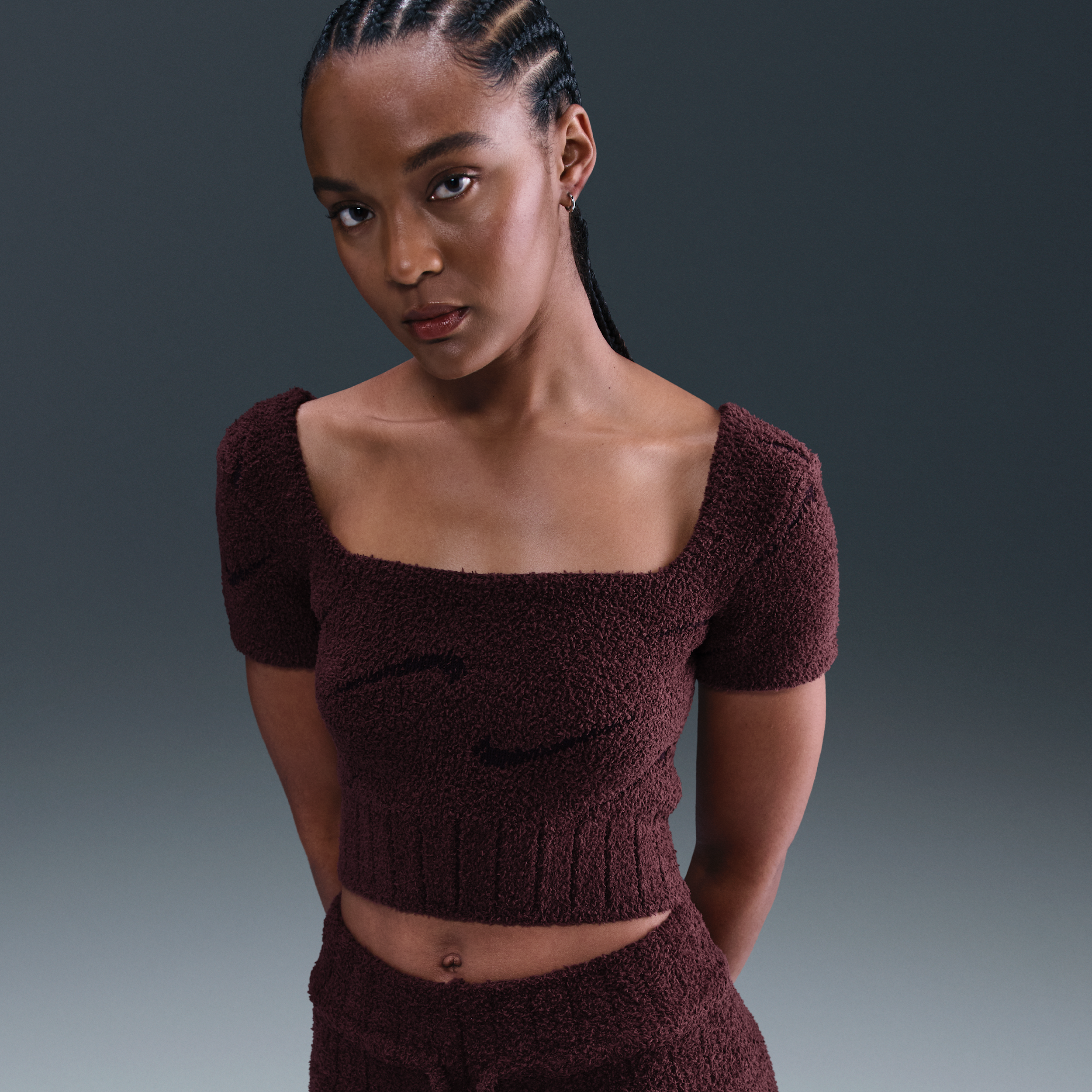 Nike Women's Sportswear Phoenix Cozy Bouclã© Short-sleeve Cropped Knit Top In Red