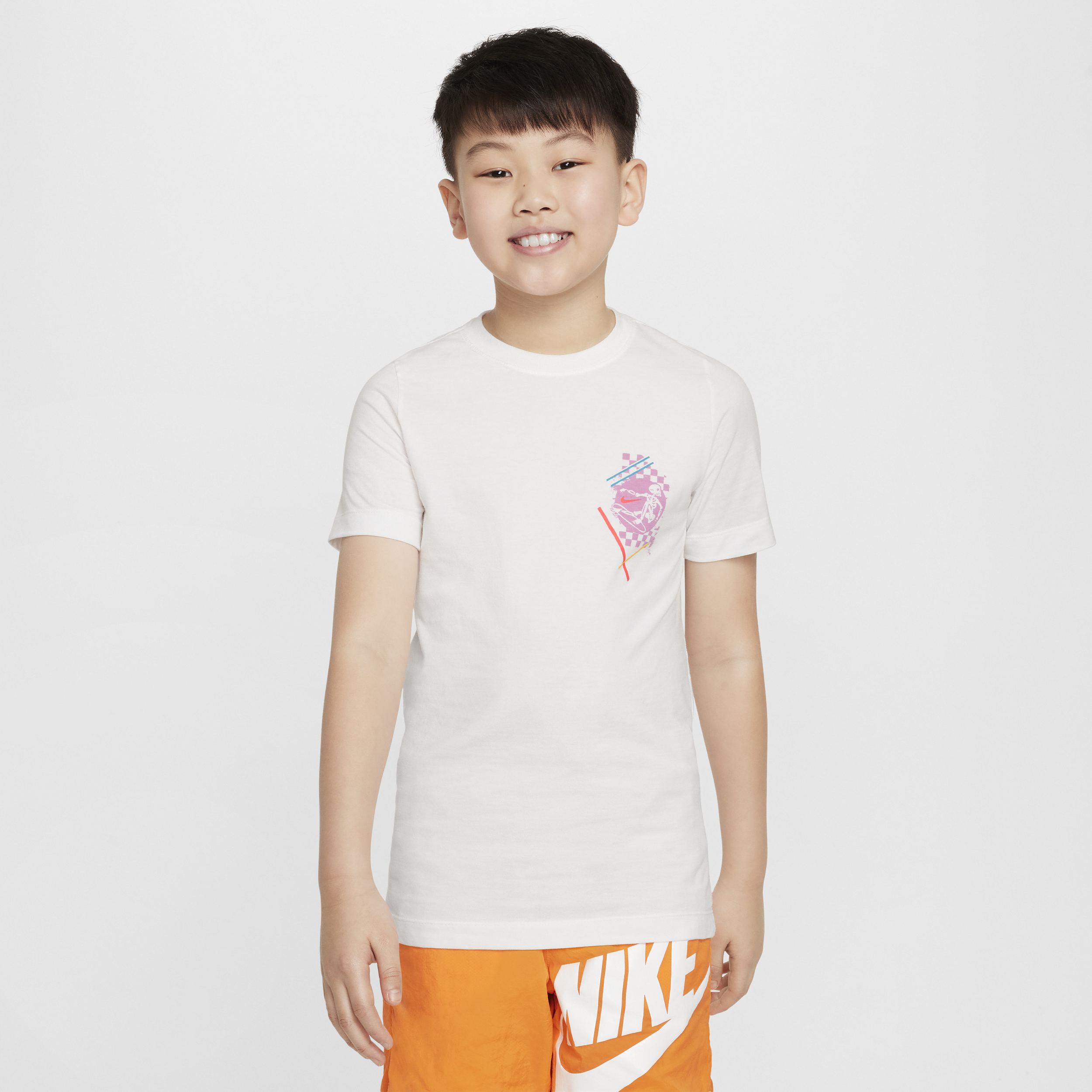 Nike Sportswear Big Kids' (boys') Crew-neck T-shirt In White
