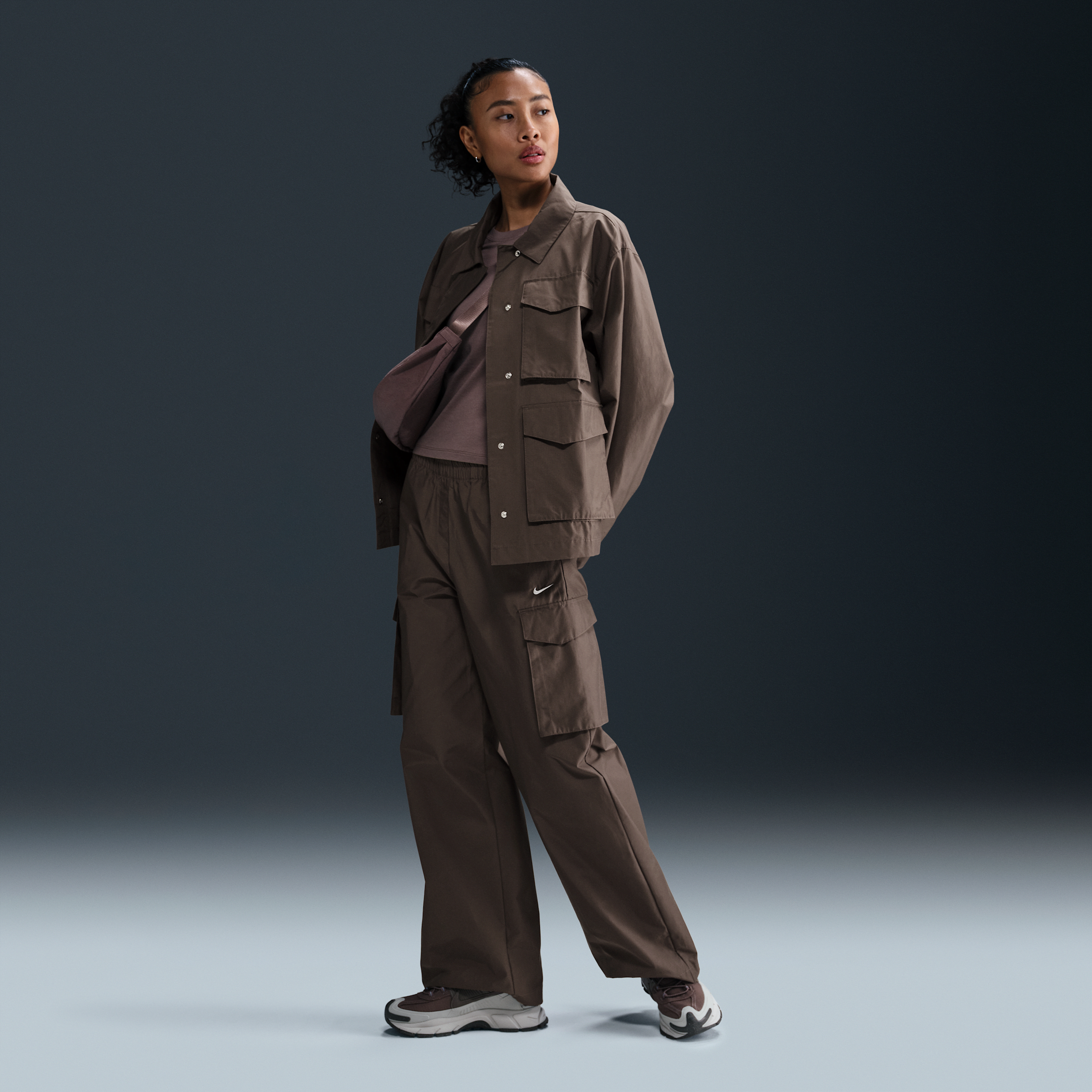 Nike Everything Woven Cargo Pants In Brown