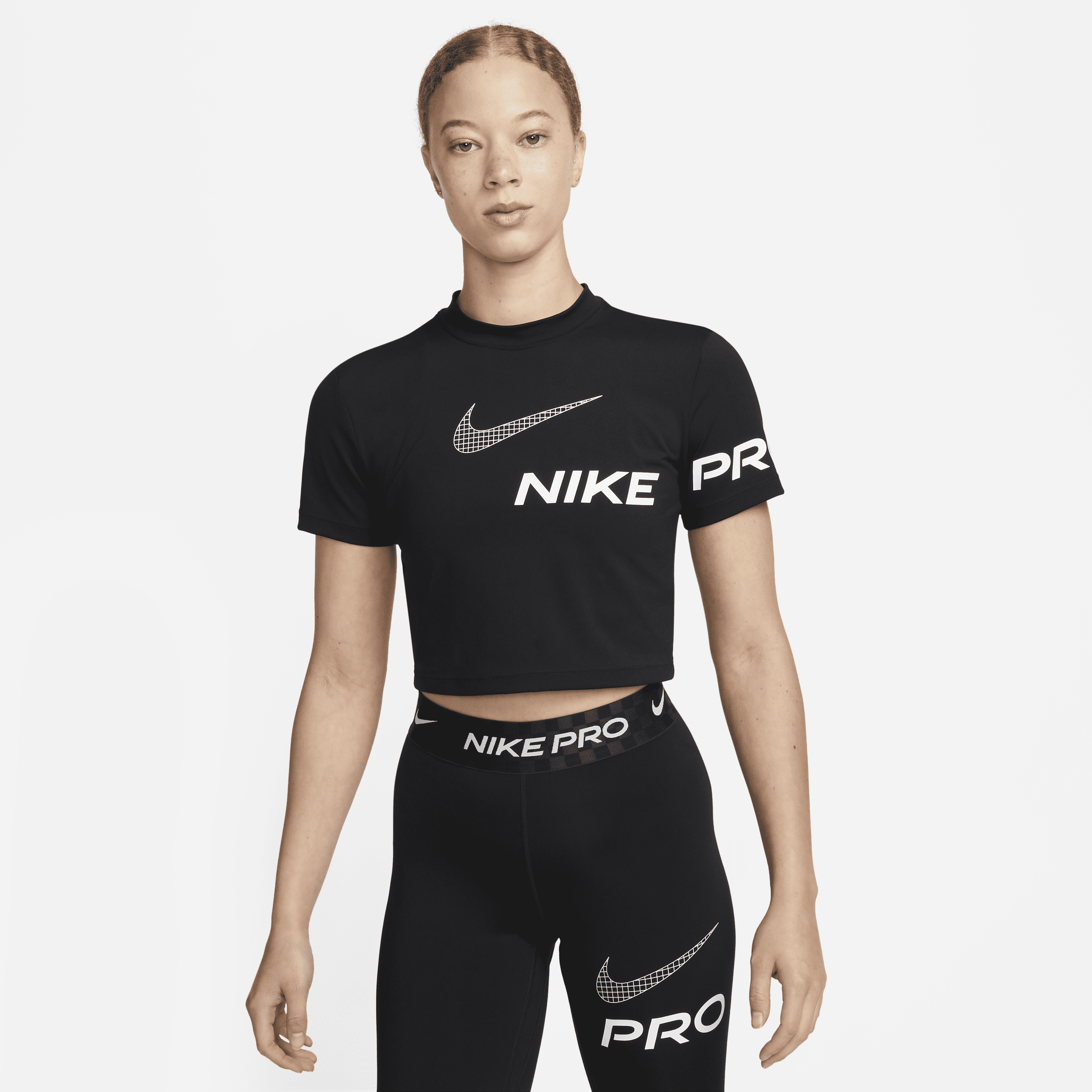 Nike Women's  Pro Dri-fit Short-sleeve Cropped Graphic Training Top In Black