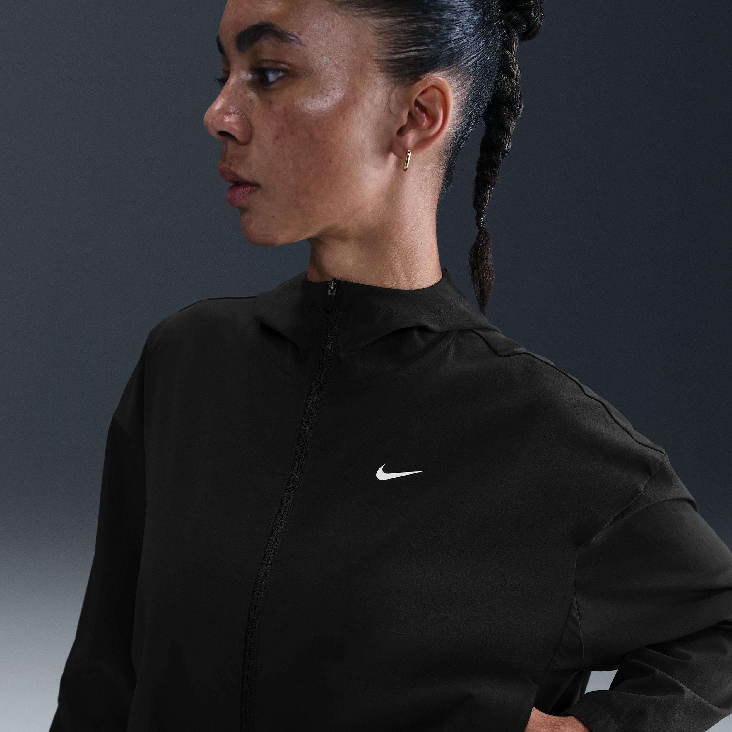 Nike Women's One Repel Oversized Hooded Woven Jacket in Black | IH8600-010
