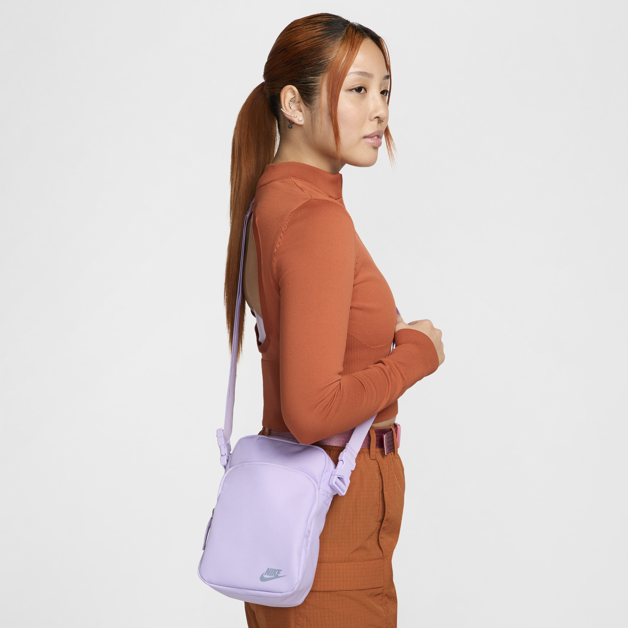 Shop Nike Unisex Heritage Crossbody Bag (4l) In Purple