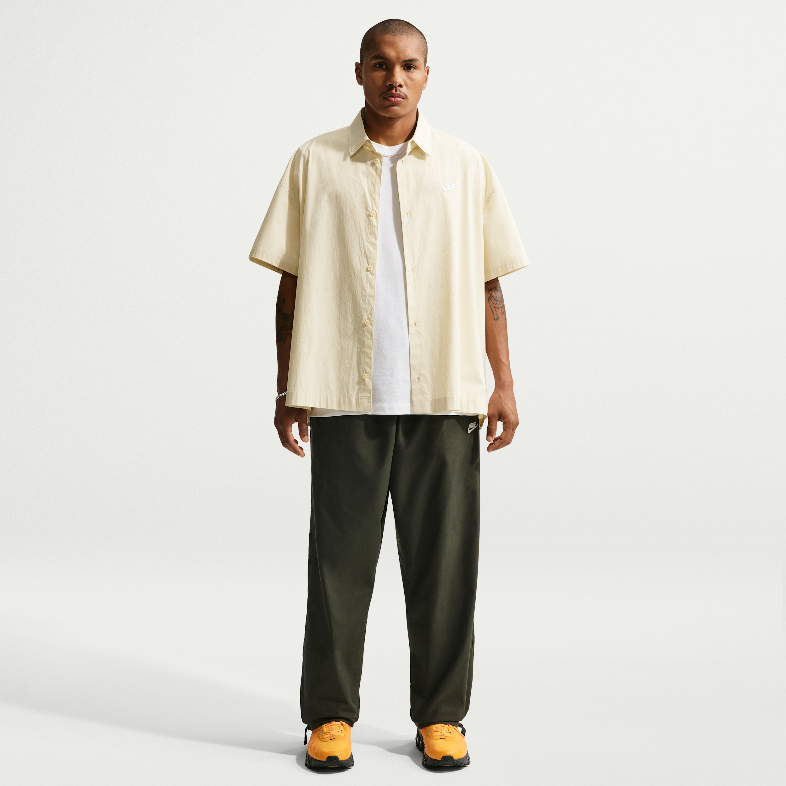 Men's Nike Sportswear Club Pants in Green | IF0734-356