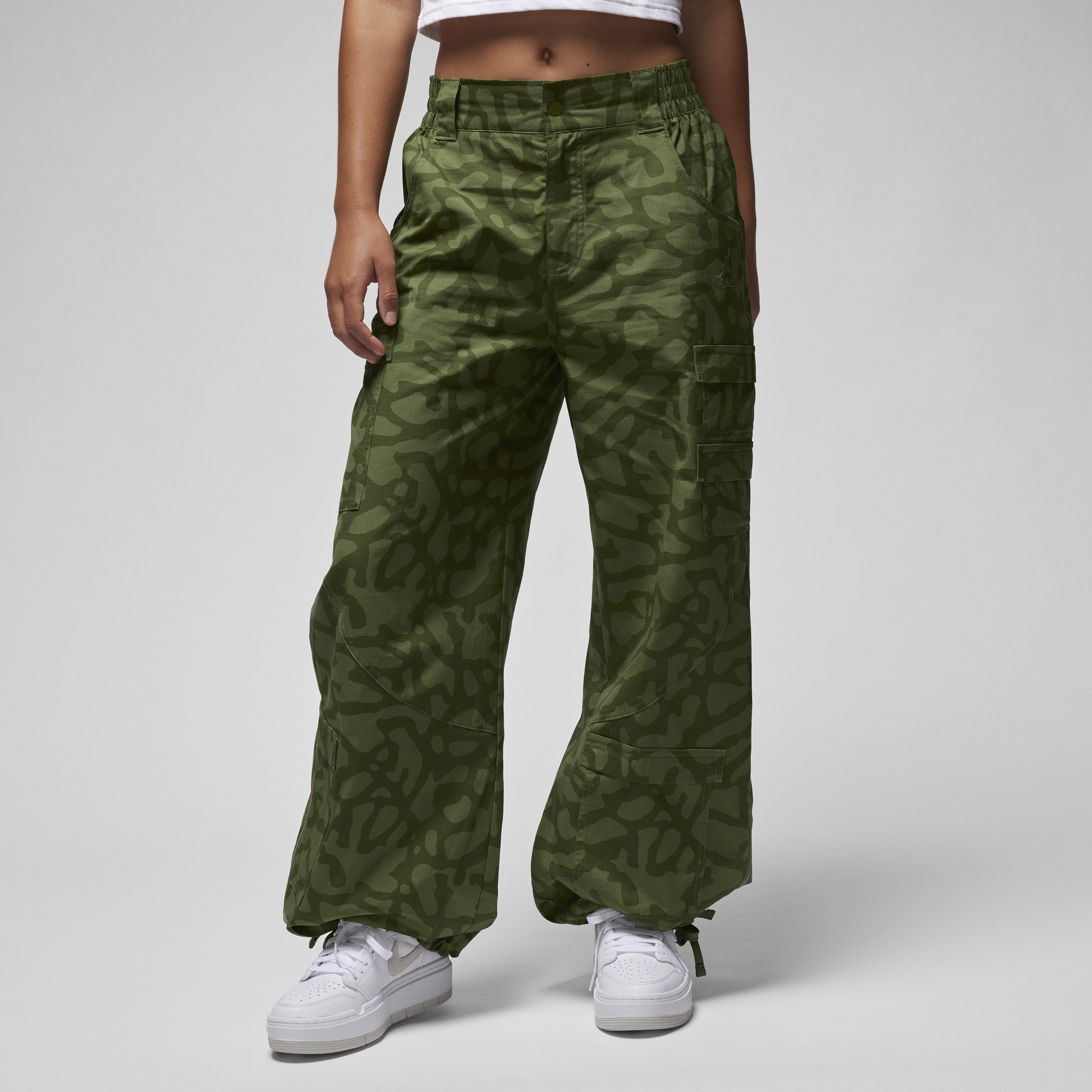 Jordan Women's  Chicago Pants In Green