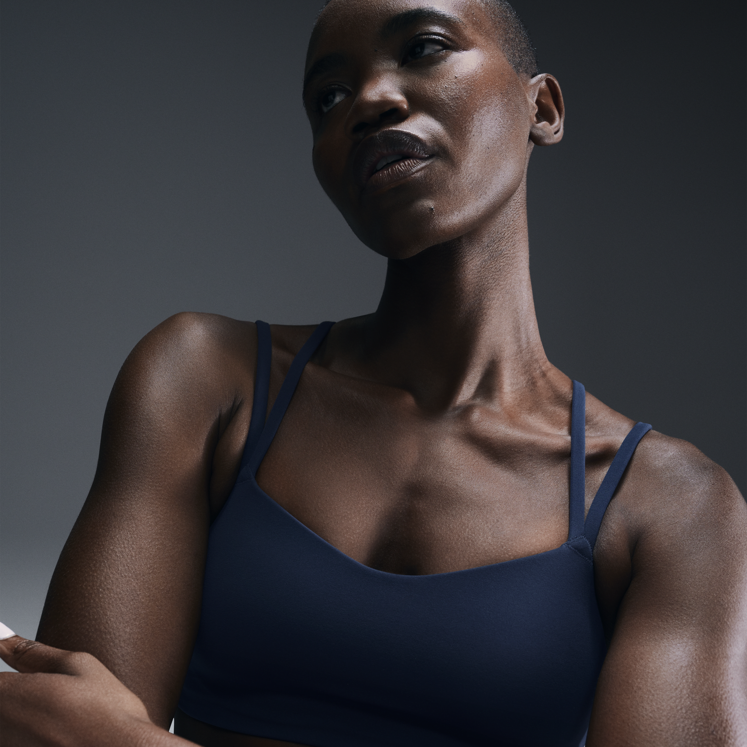 NIKE WOMEN'S ZENVY STRAPPY LIGHT-SUPPORT PADDED SPORTS BRA 1015604695