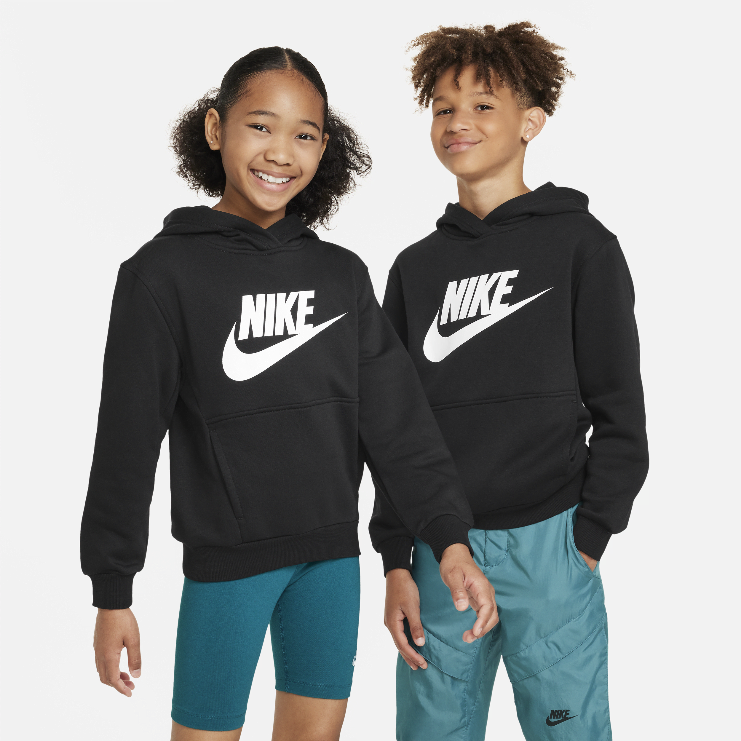 Nike Sportswear Club Fleece Big Kids' Hoodie in Black, Size: XS | FD2988-010
